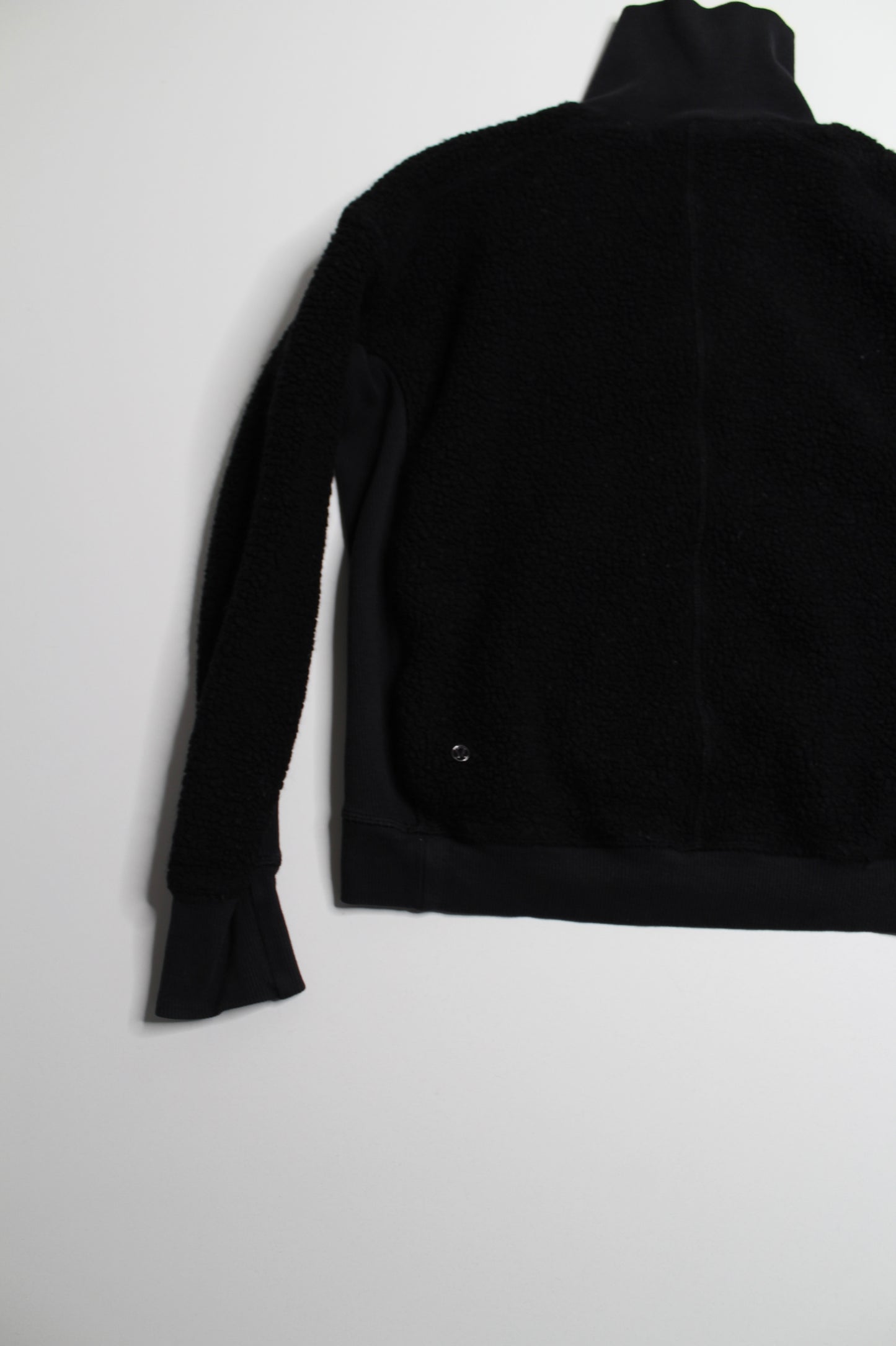 Lululemon black stand out sherpa 1/2 zip, size 2 (relaxed fit)