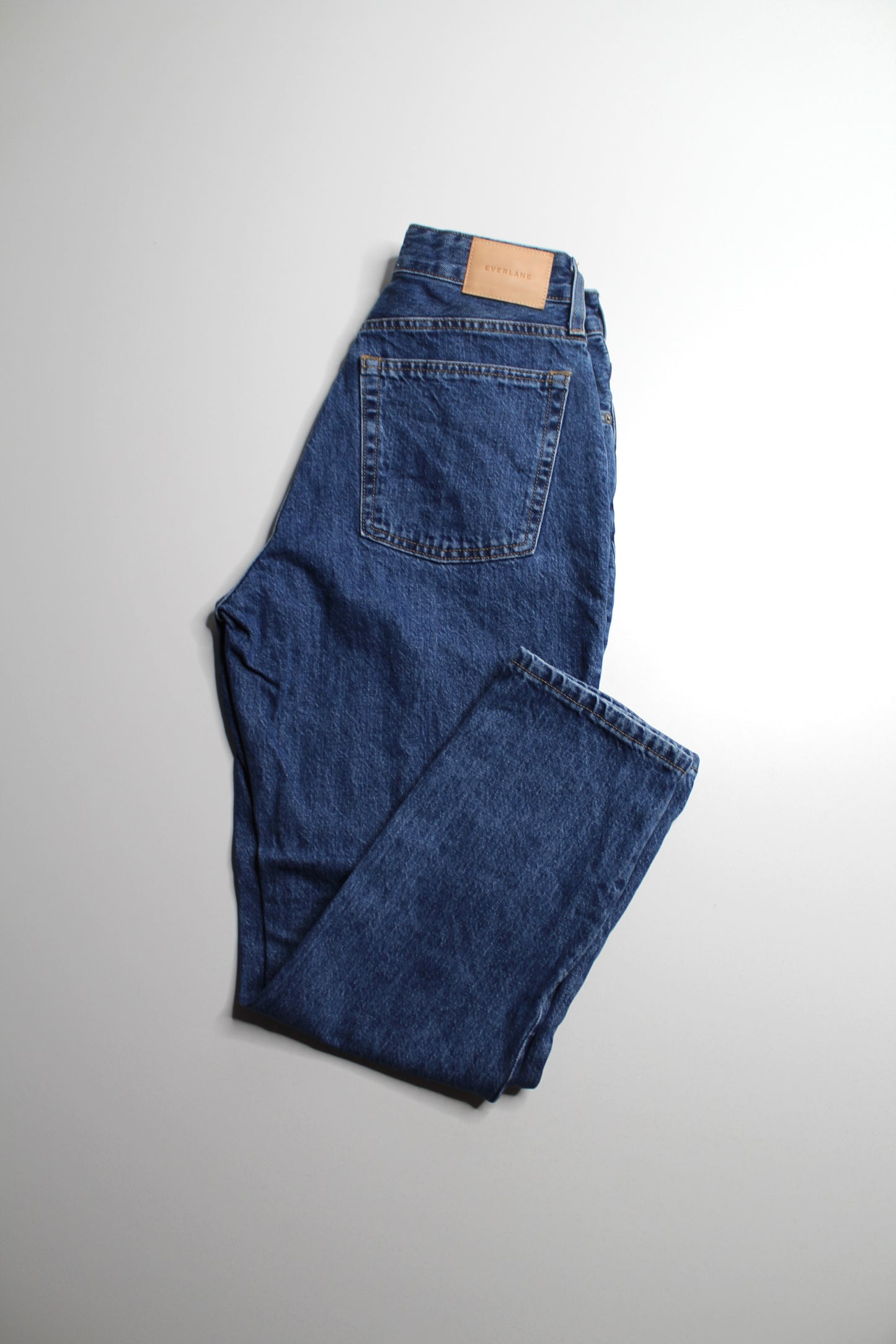 Everlane 'curvey 90's cheeky' jeans, size 29 regular