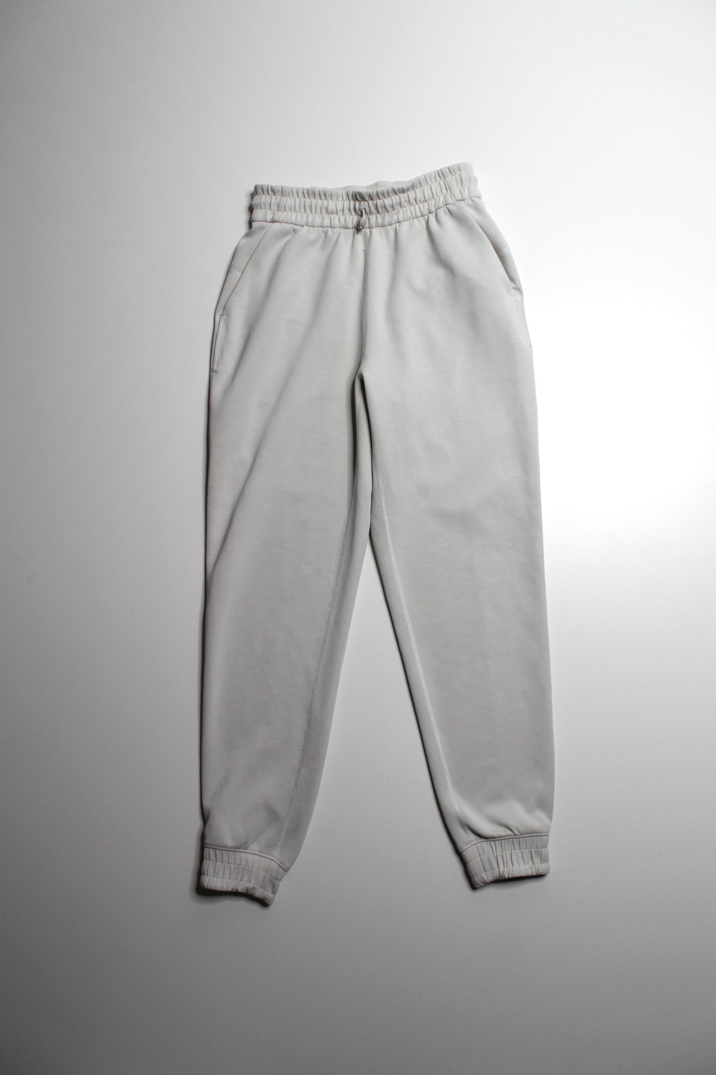 Lululemon bone softstreme pant, size xs (size 4)