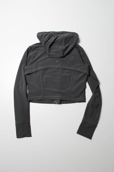 Lululemon graphite grey ‘mesh hooded define
cropped’ jacket, size 10