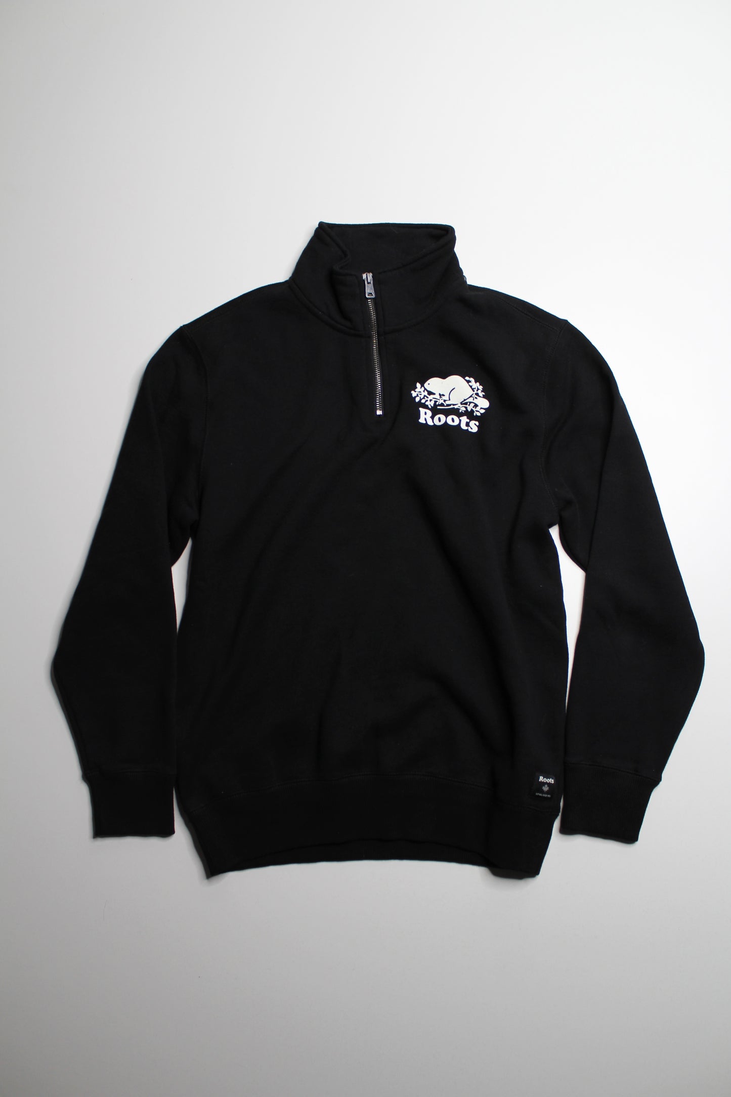 Roots black 1/4 zip pullover, size xs