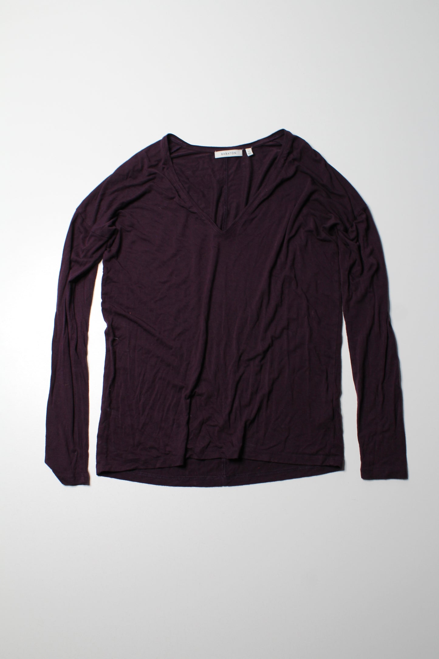 Aritzia Babaton dark plum long sleeve, size xs (loose fit)