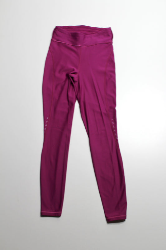 Lululemon chase the chill High-Rise Tight, size 6 28"
