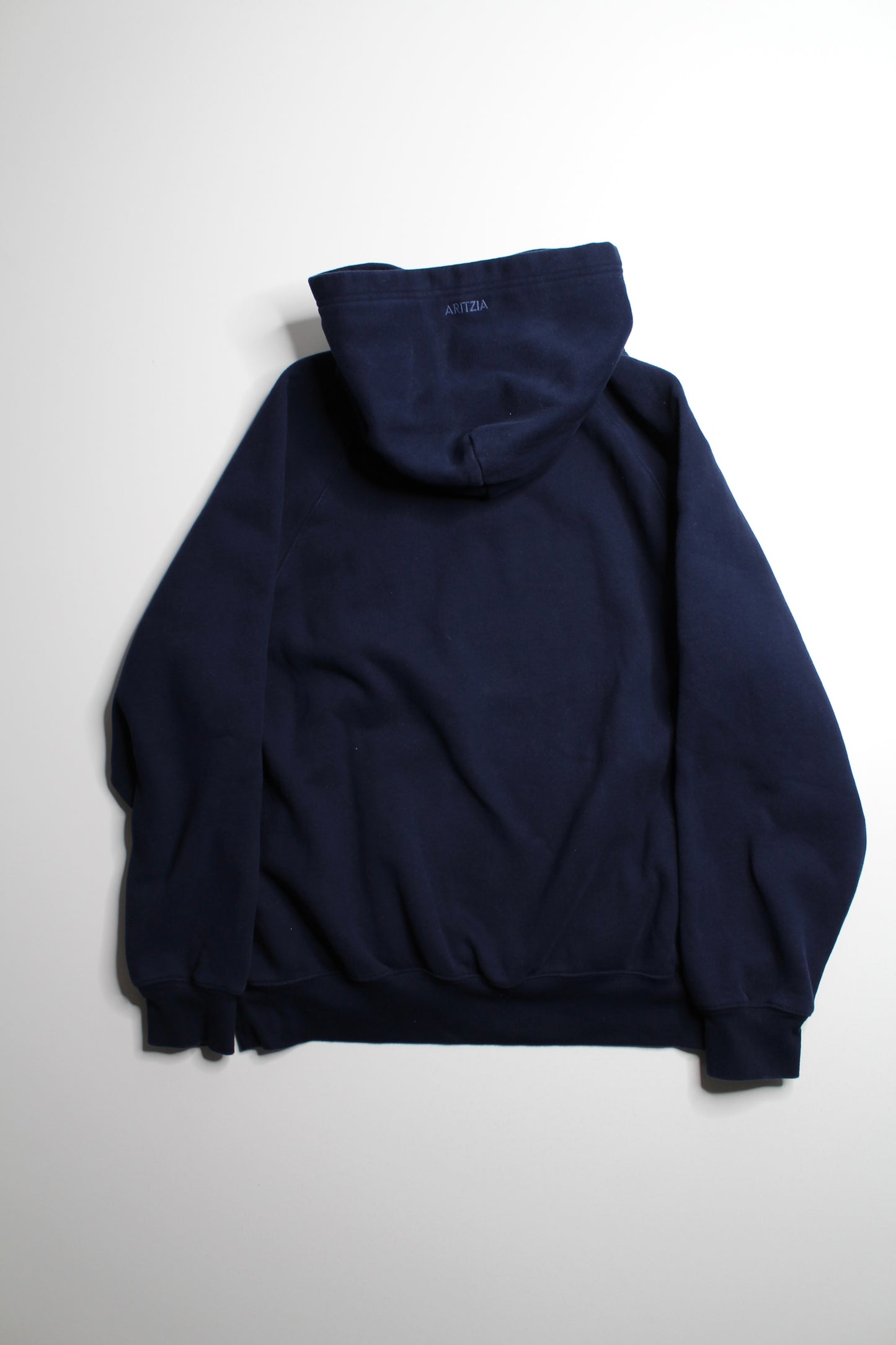 Aritzia admiral navy cozy sweatfleece mega hoodie, size medium *matching joggers available