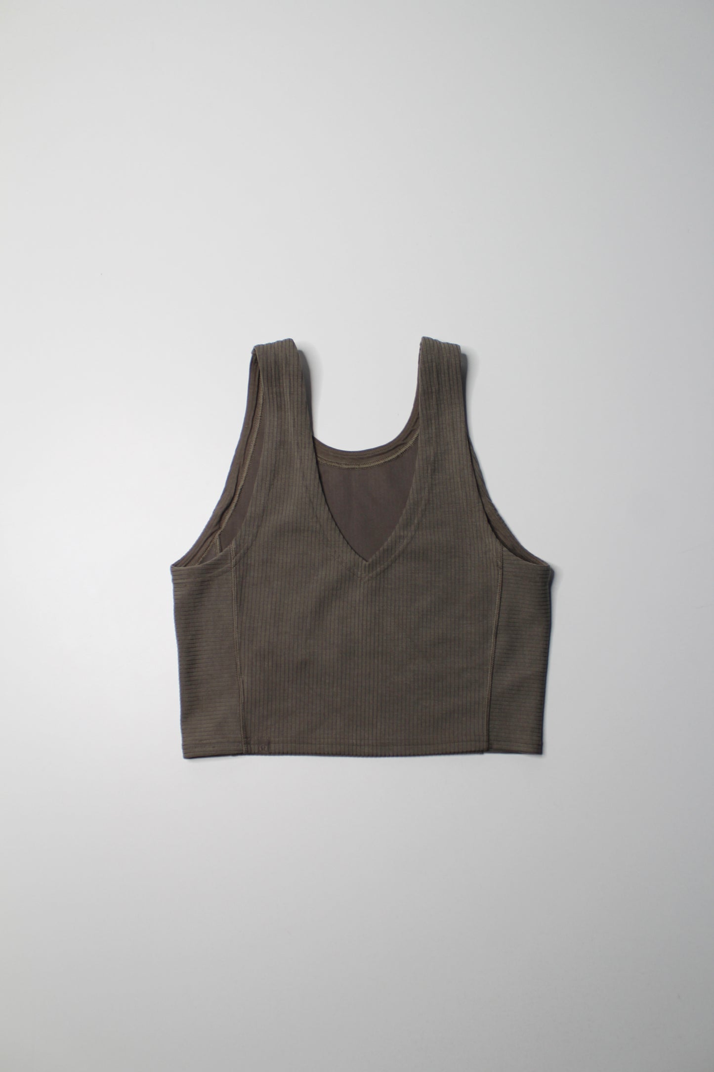 Lululemon nomad cropped softstreme ribbed yoga tank, size 4