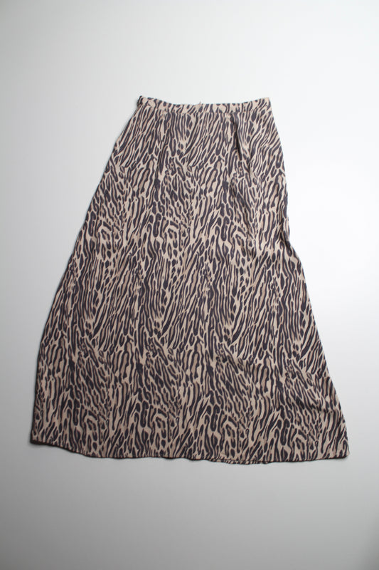Aritzia Wilfred skirt, size 2