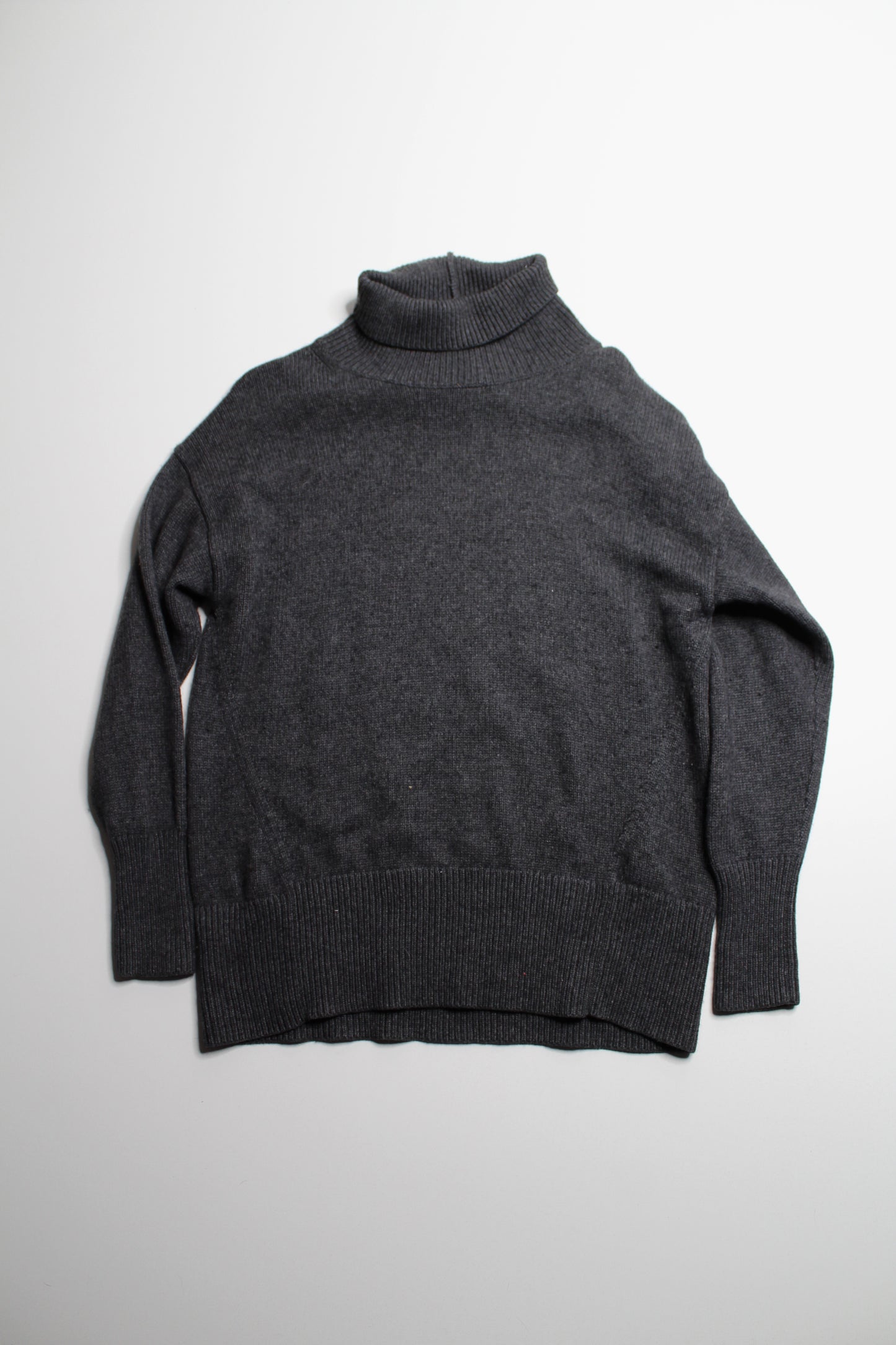 Aritzia Babaton dark grey wool/cashmere turtleneck sweater, size medium (sale: was $30)