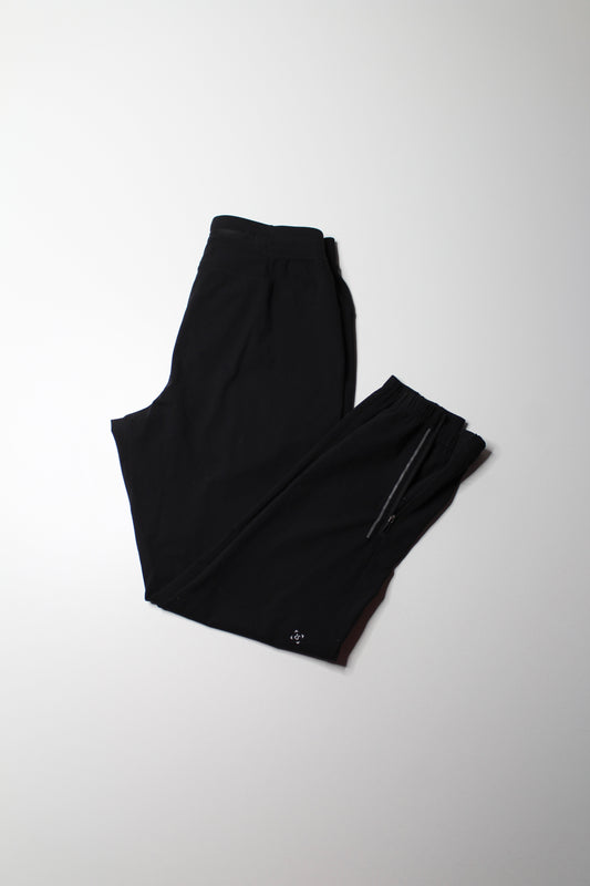 Mens Lulu black ‘surge’ jogger, size medium