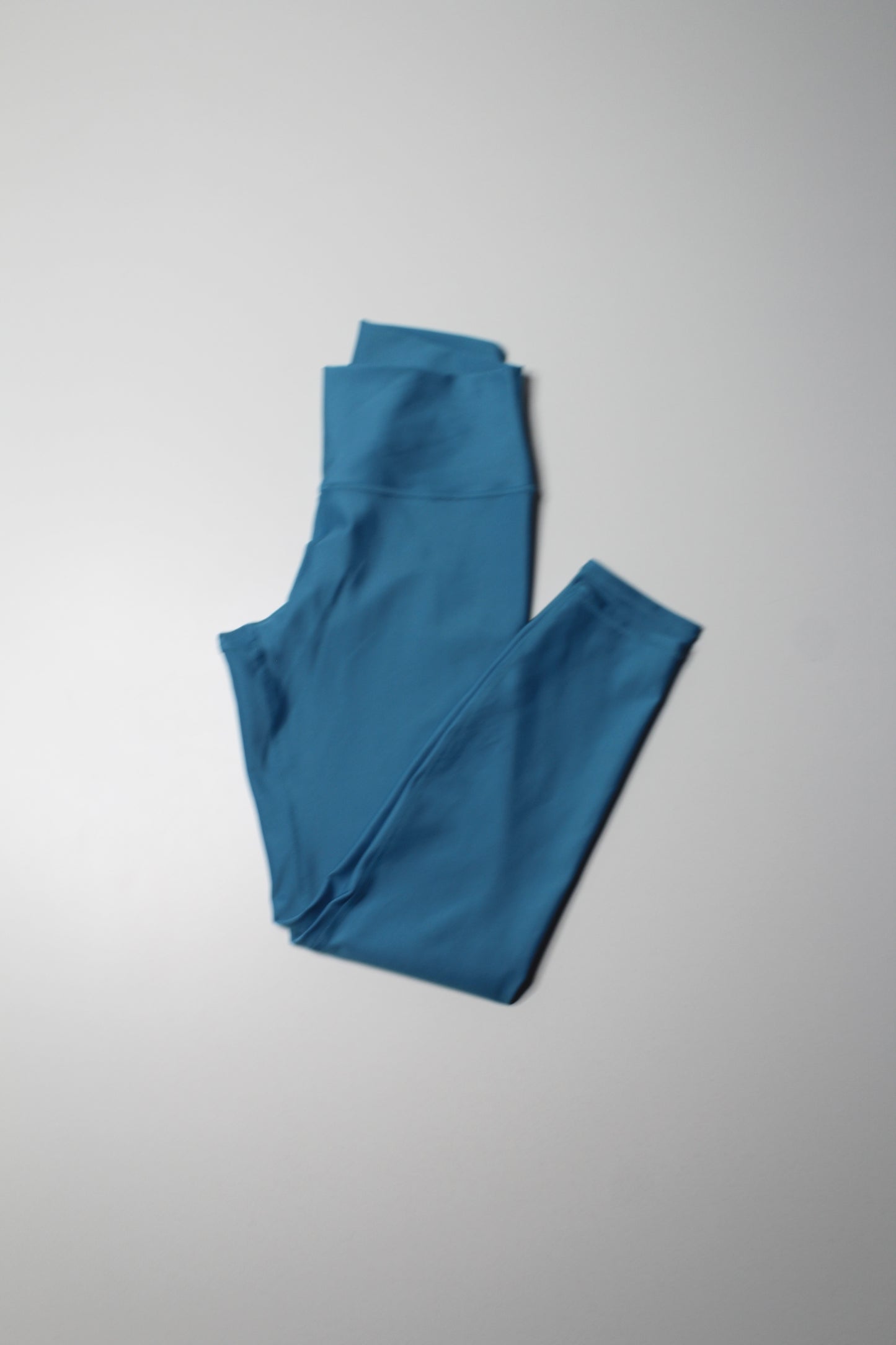 Alo yoga blue high waist leggings, size medium (additional 10% off)