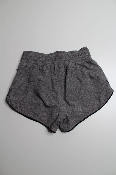 Lululemon grey / black choose a side reversible shorts, size 4