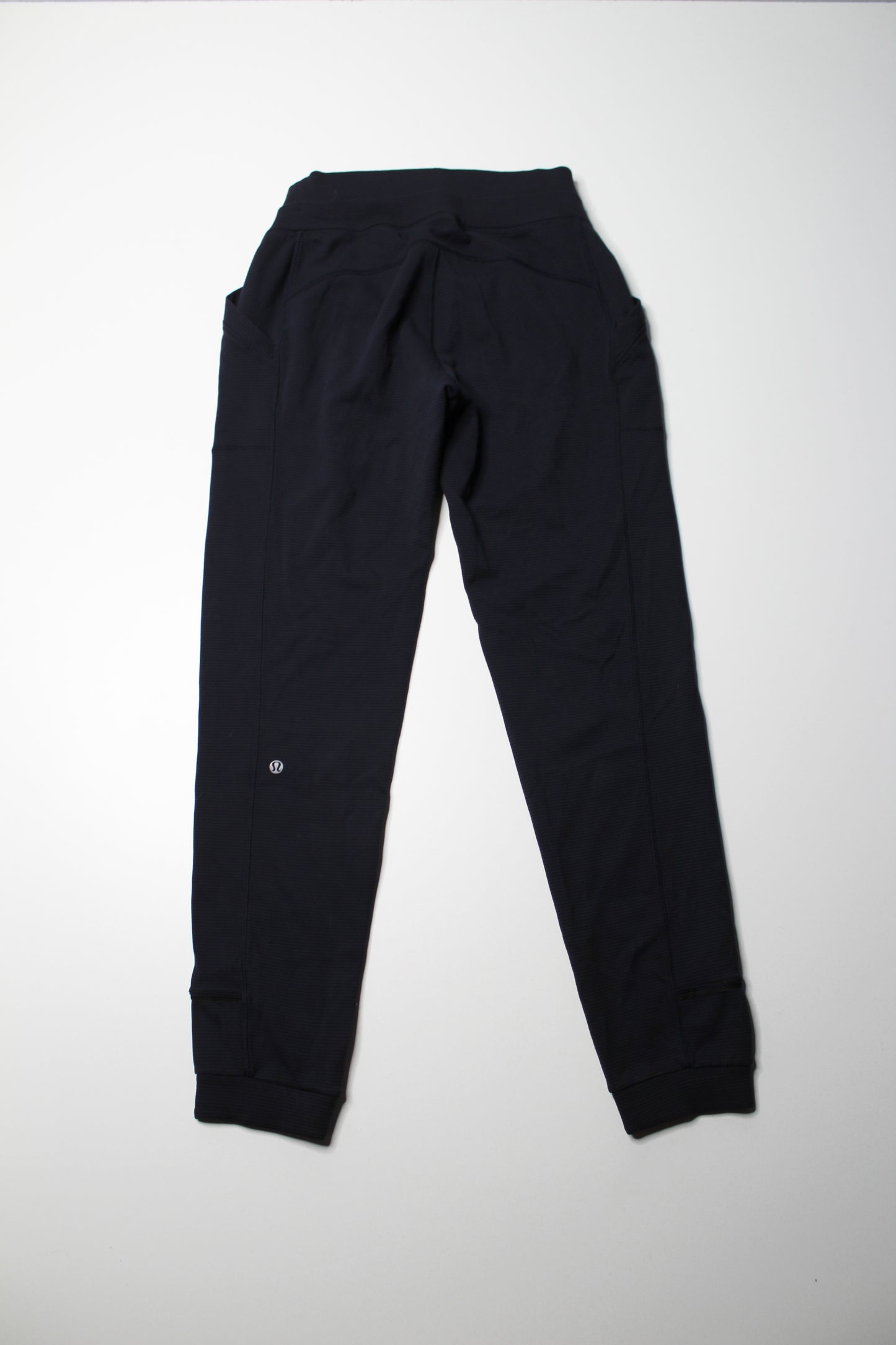 Lululemon navy stripe rulu jogger, size 6