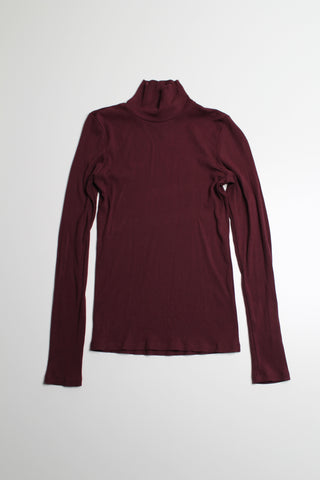 Aritzia wilfred spiced burgundy only ribbed turtleneck long sleeve, size medium