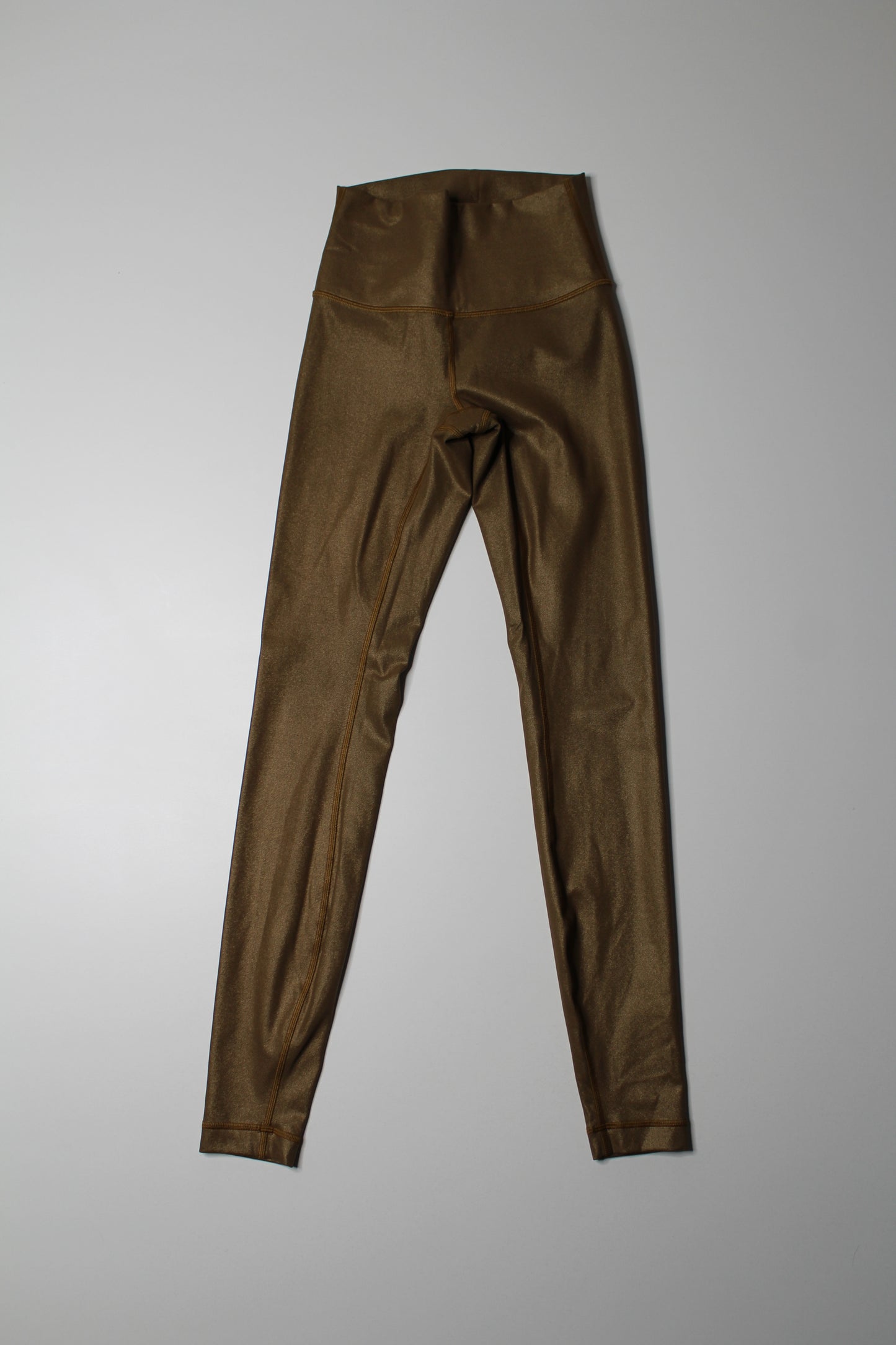 Lululemon matte copper foil ‘wunder under’ leggings, size 2 (matching bra available)