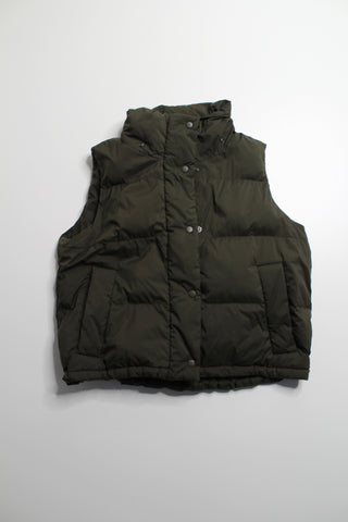 Lululemon dark olive wunder puff cropped vest, size 4