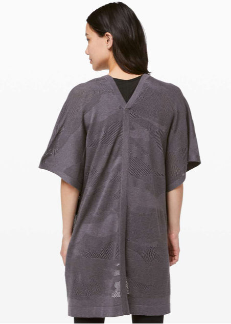 Lululemon heathered moonwalk find your light wrap, one size