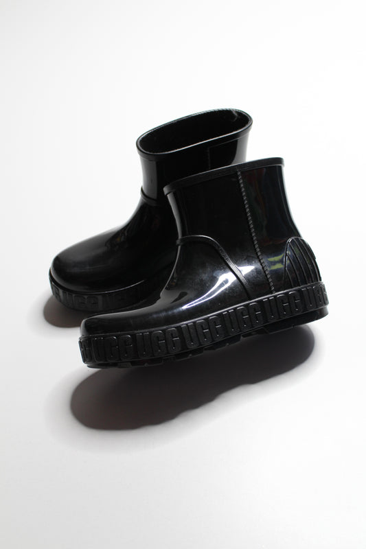 UGG black ‘drizlita’ rain boot, size 6
