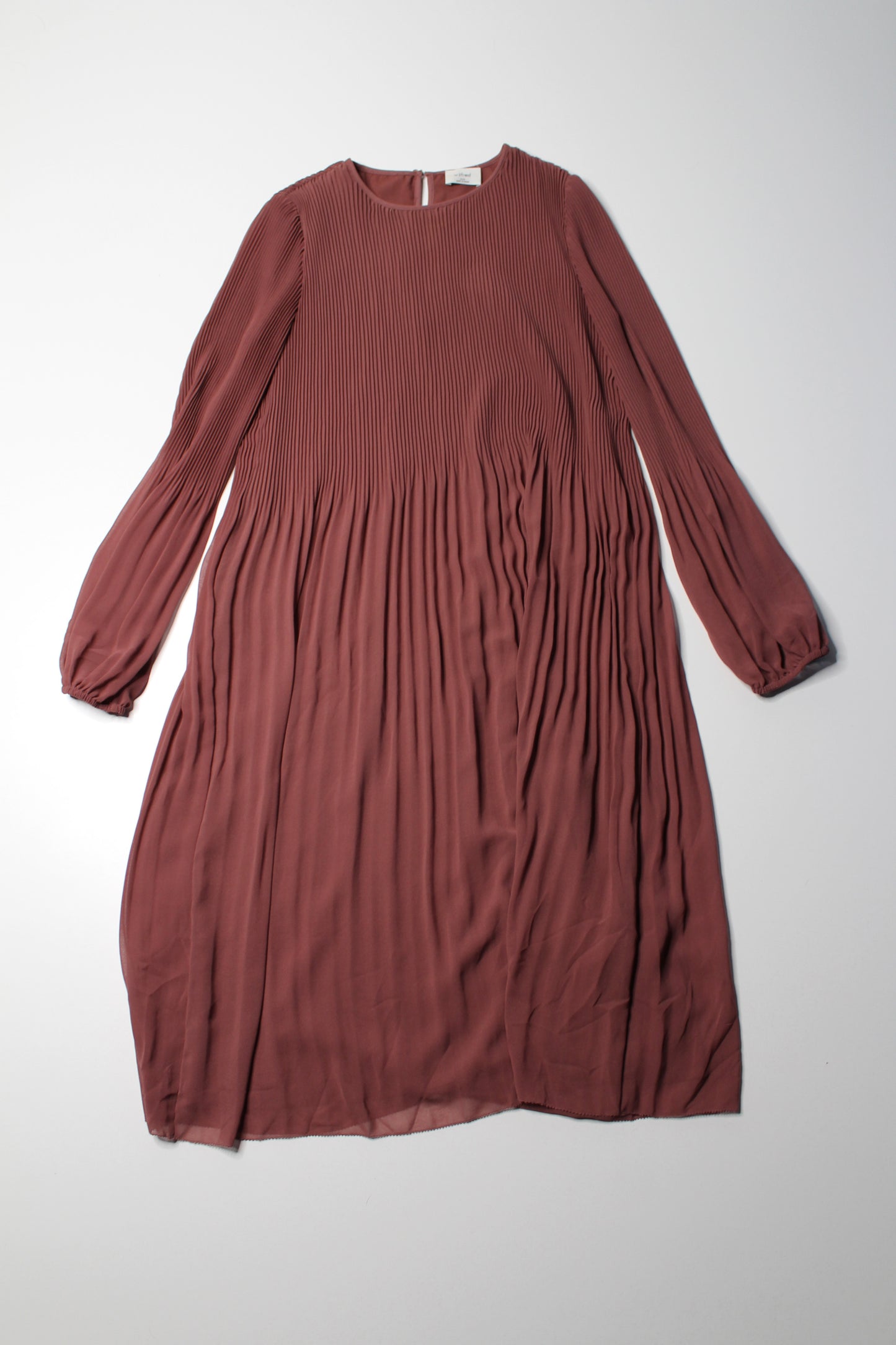 Aritzia Wilfred ‘daydreamer’ midi dress, size xxs (oversized fit)