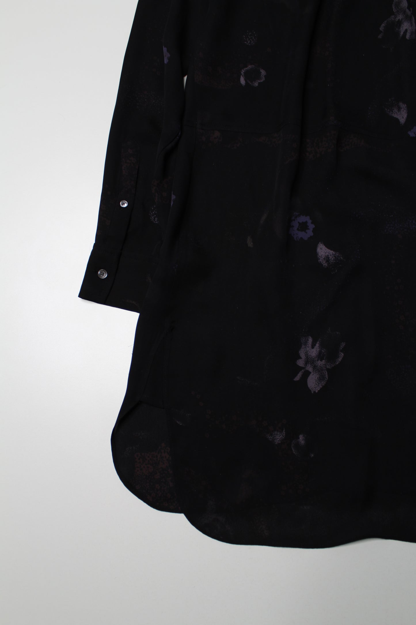 Aritzia Wilfred black floral silk shirt dress, size xxs (loose fit)