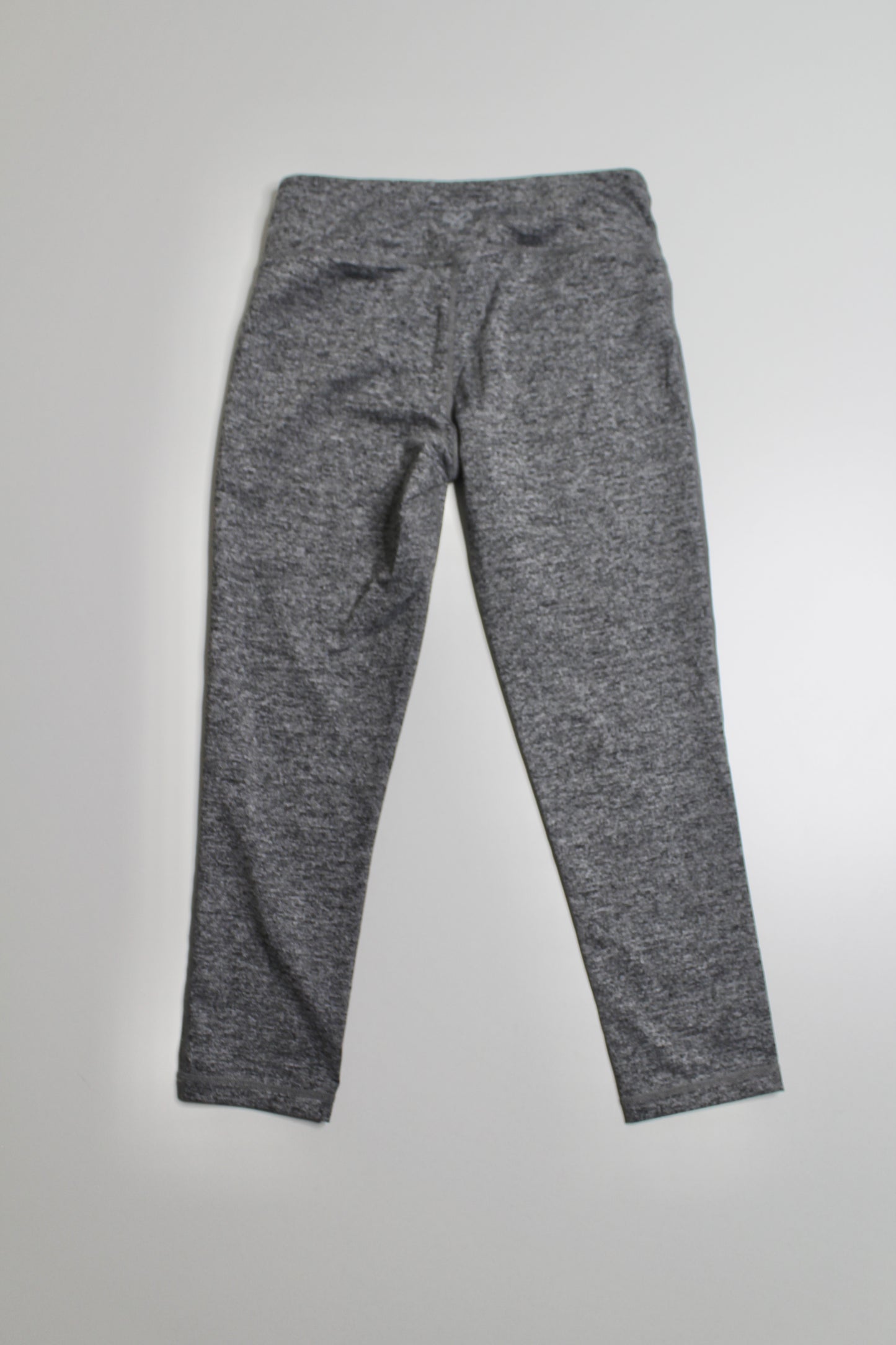 Aritzia TNA heathered grey cropped legging, size small