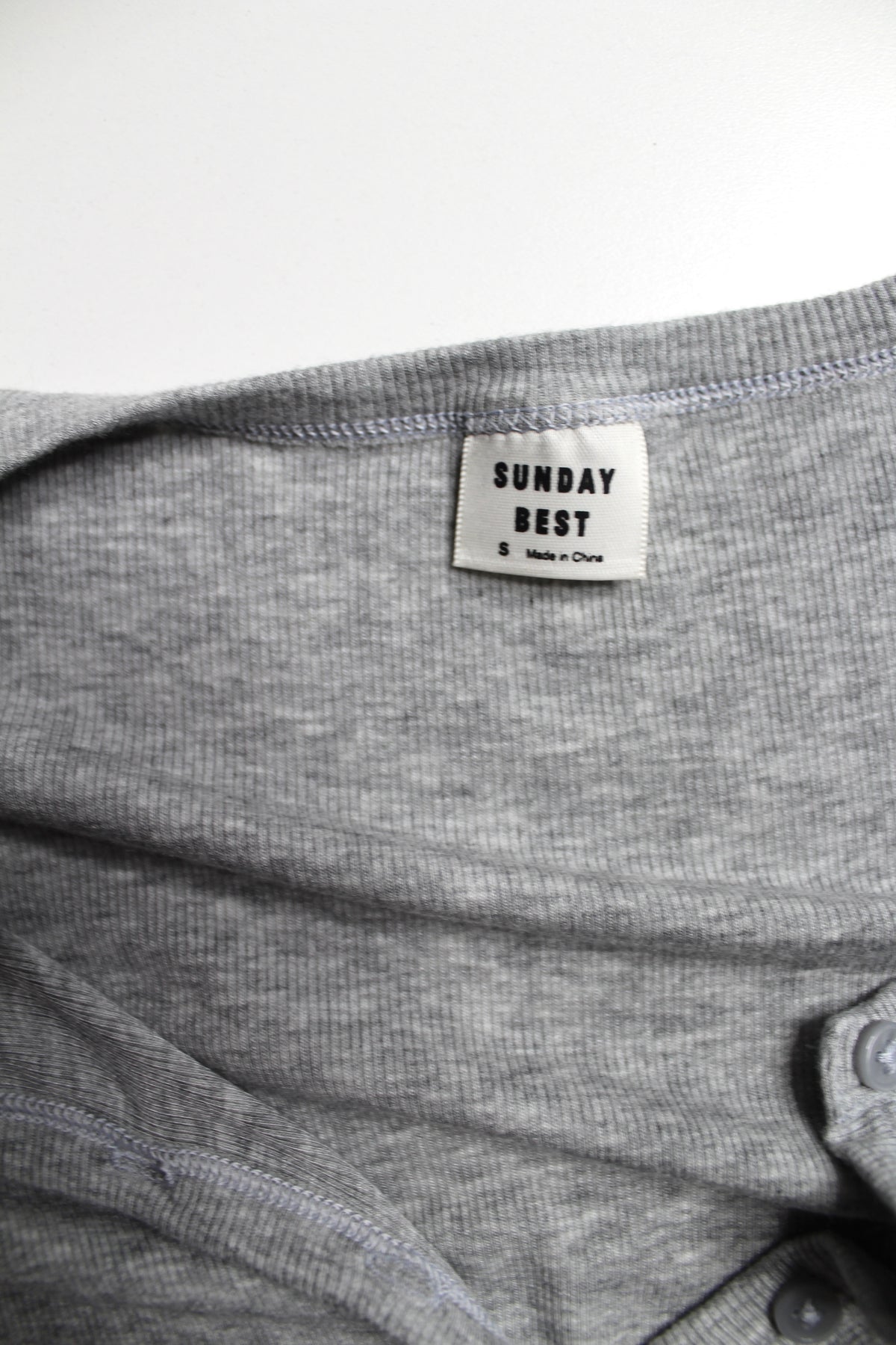 Aritzia grey ribbed Henley bodysuit, size small