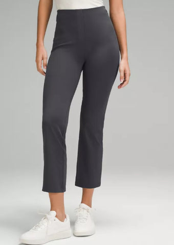 Lululemon grey ‘smooth fit pull-on high-rise’ cropped pants, size 6 (slim fit)