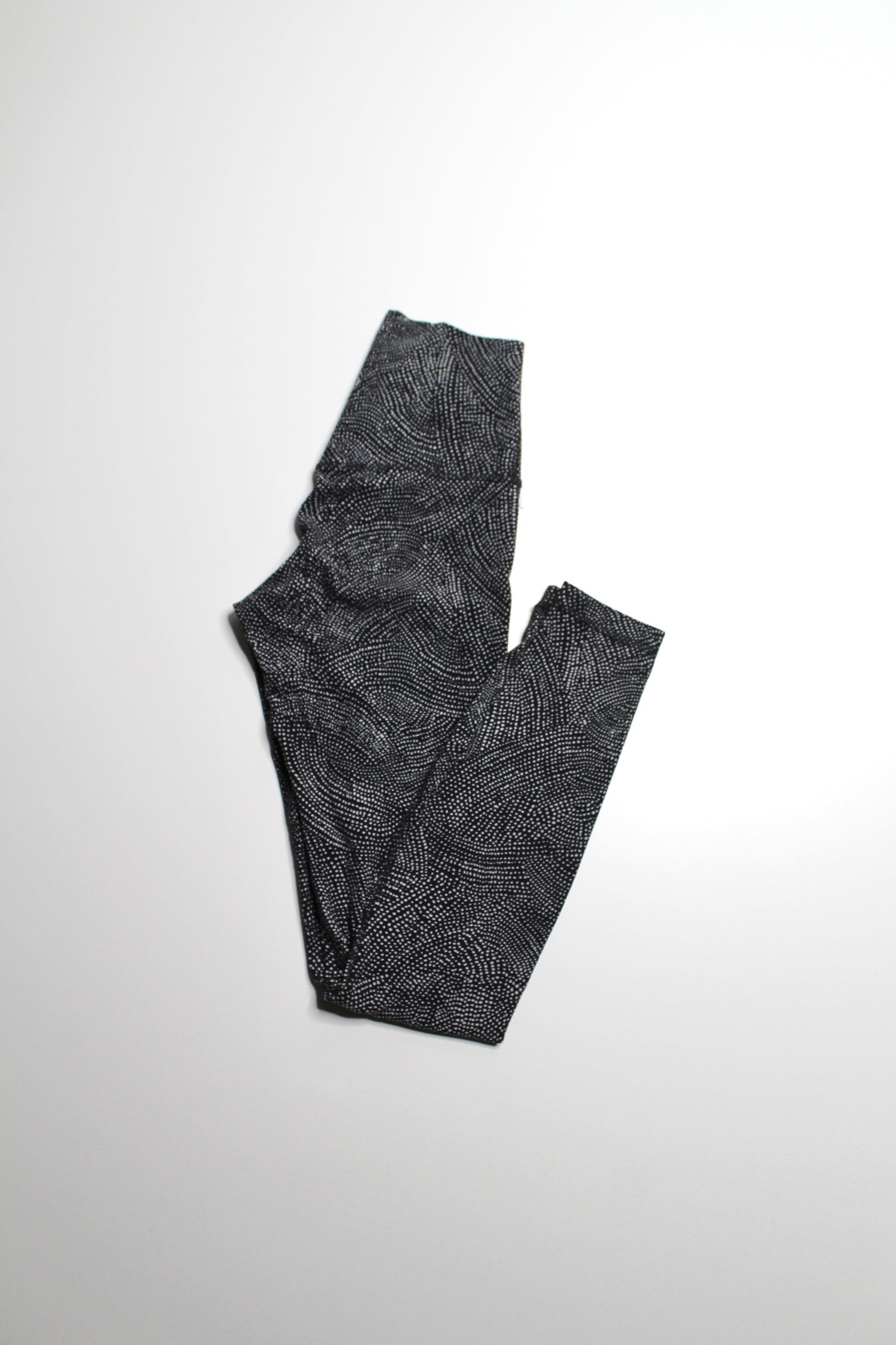 Lululemon diffuse starlight black ‘align’ leggings, size 4 (28”) (was $58)