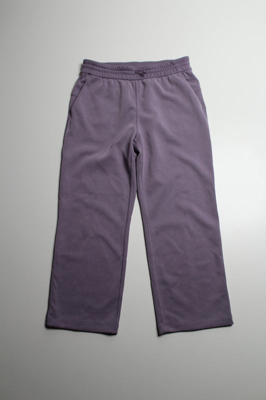 Lululemon purple ‘softstreme high rise straight leg’ crop pant, size 8 (sale: was $48)