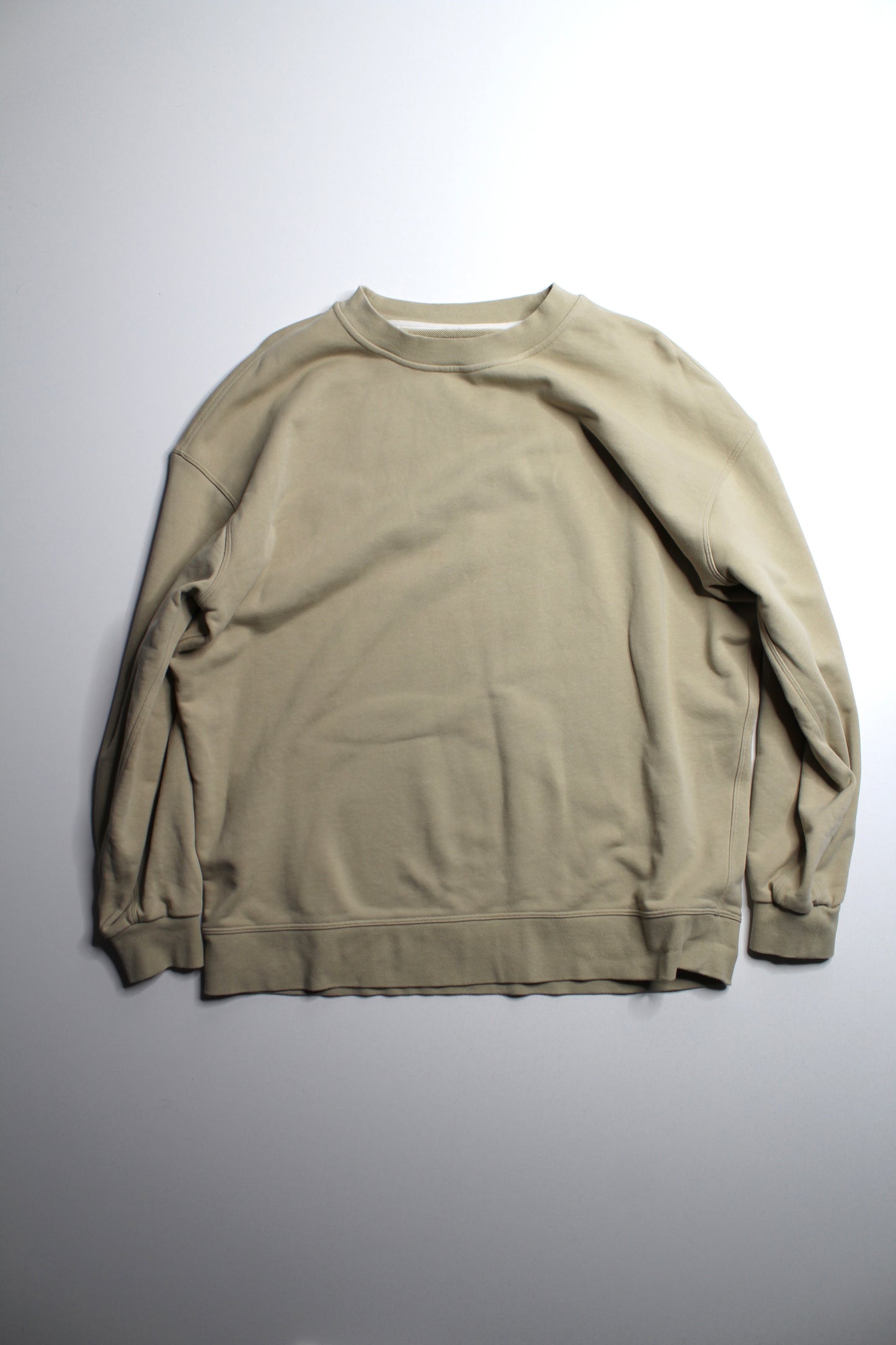 Lululemon maroon ‘perfectly oversized’ crew neck sweater, no size. fits like size 8 (oversized)