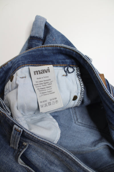 Mavi jean shorts, no size. Fit like size 26  Price reduced: was $18