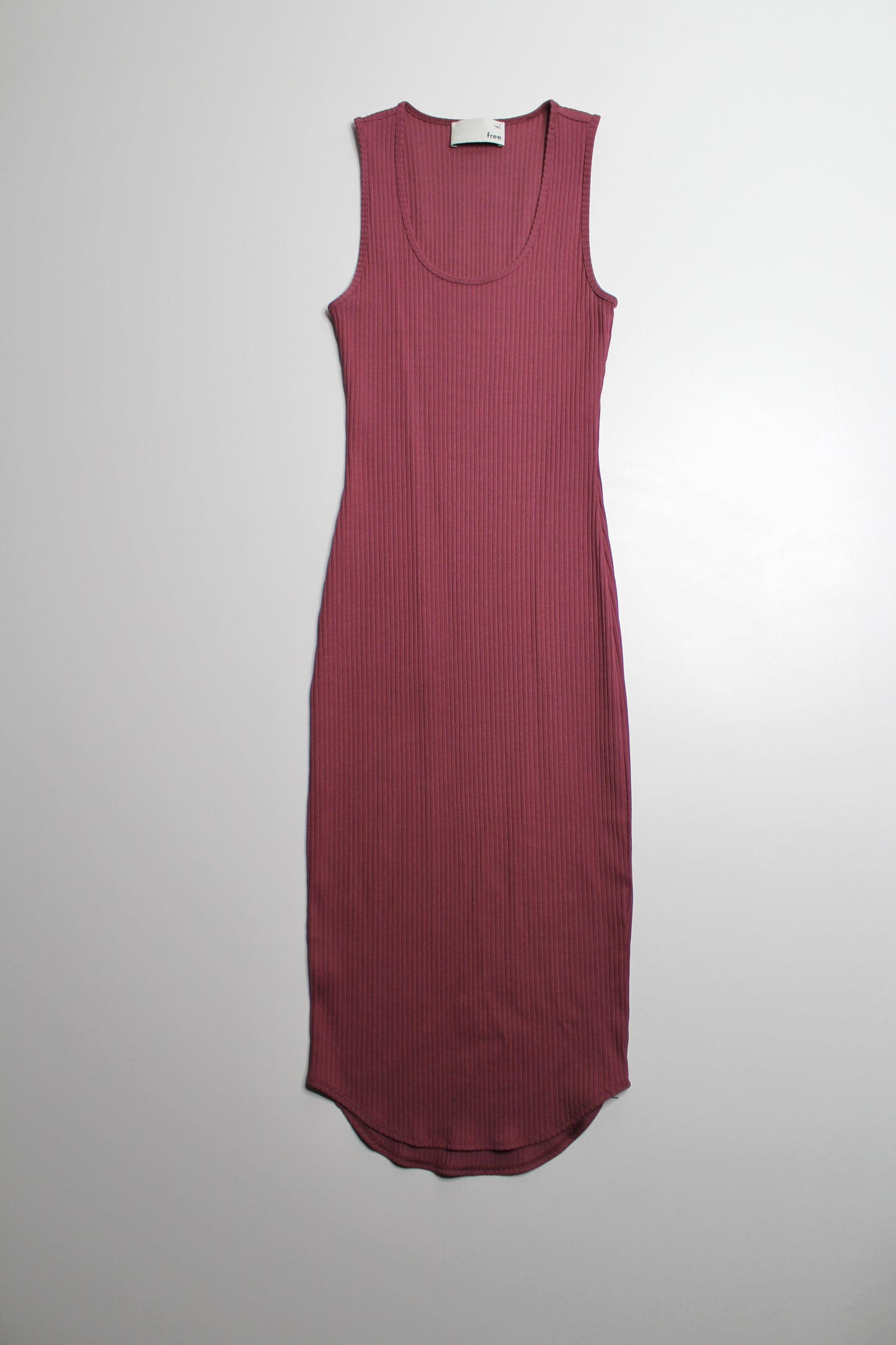 Aritzia berry ribbed bodycon dress, size small