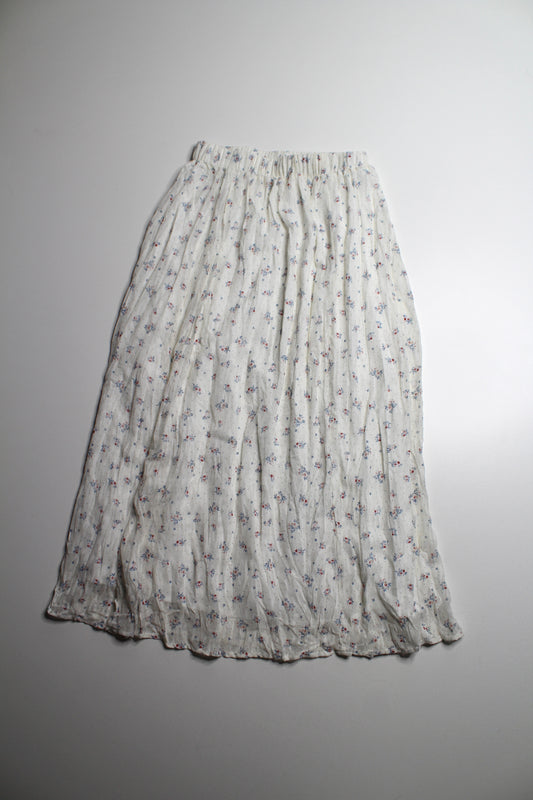 Missa Masa white floral crinkle skirt, one size