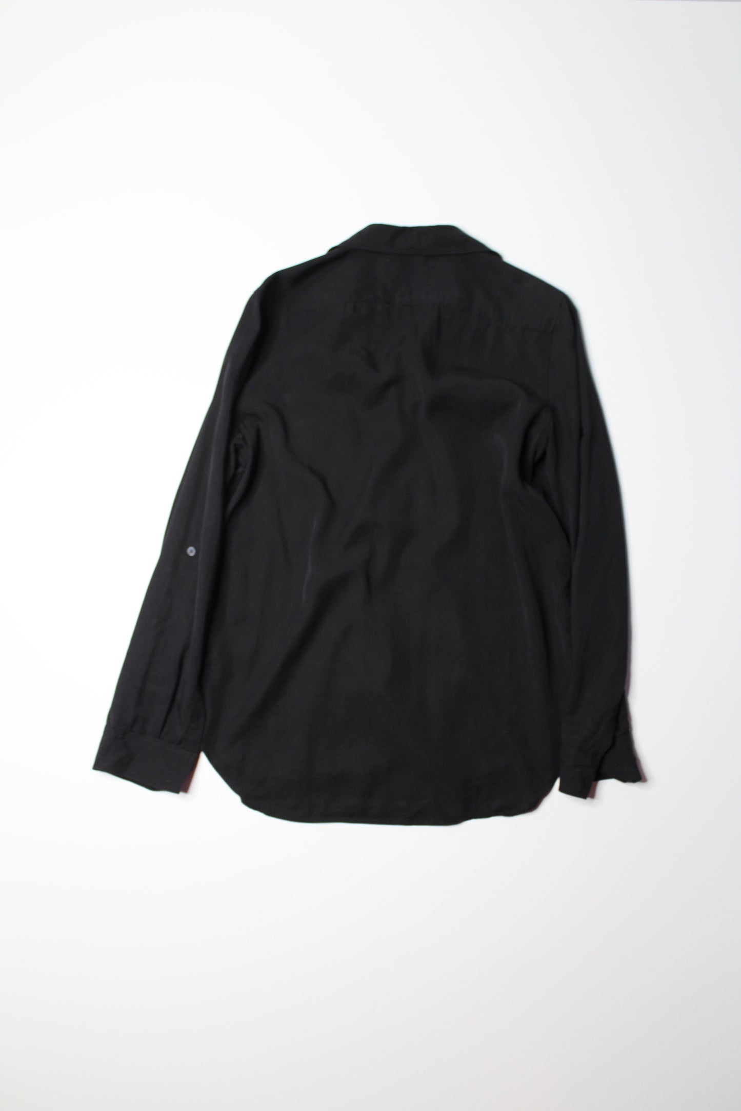Aritzia Babaton black button up ‘utilty’ long sleeve, size small (loose fit)