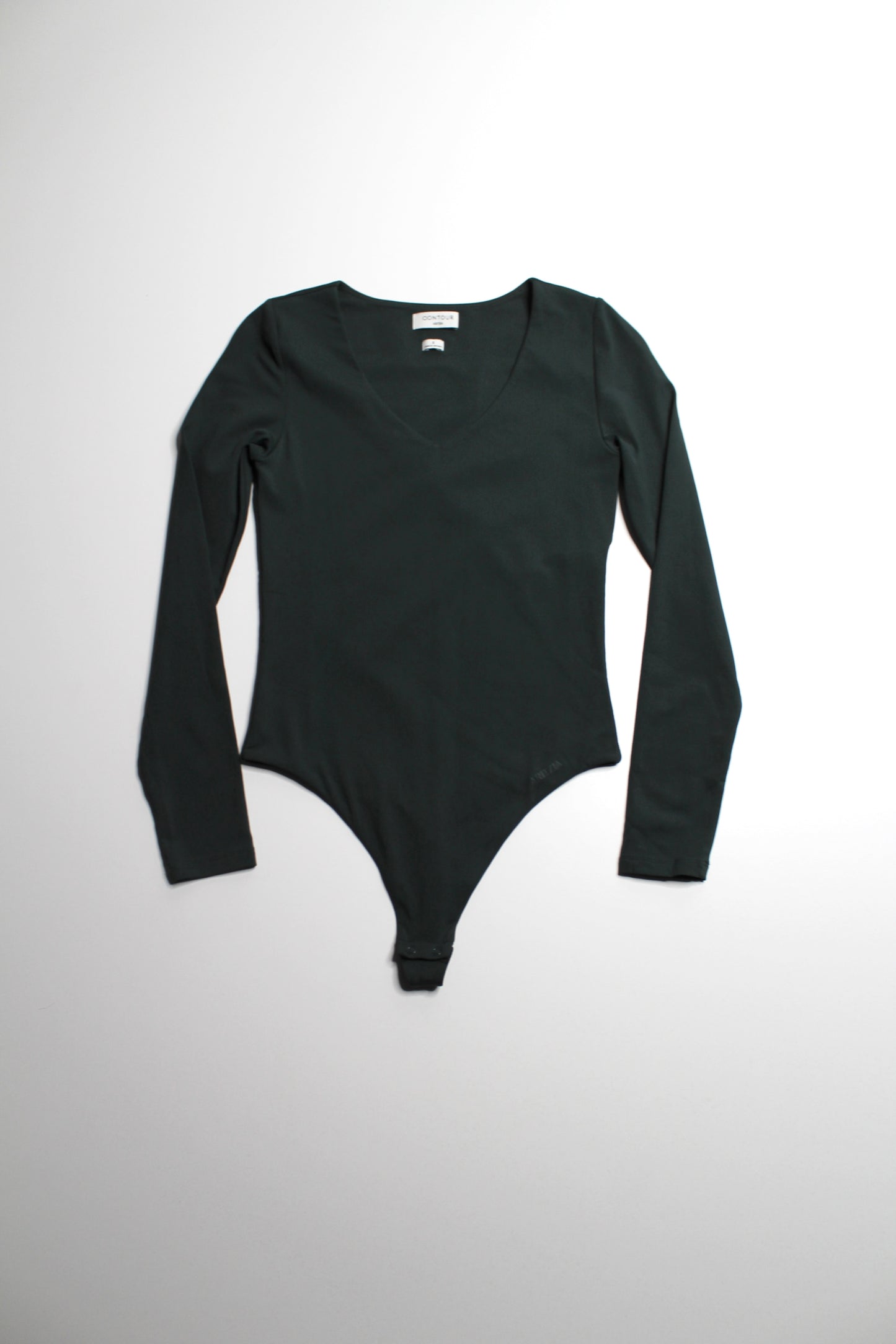 Aritzia Babaton dark green v neck ‘contour crew’ long sleeve bodysuit, size xs (ON HOLD)