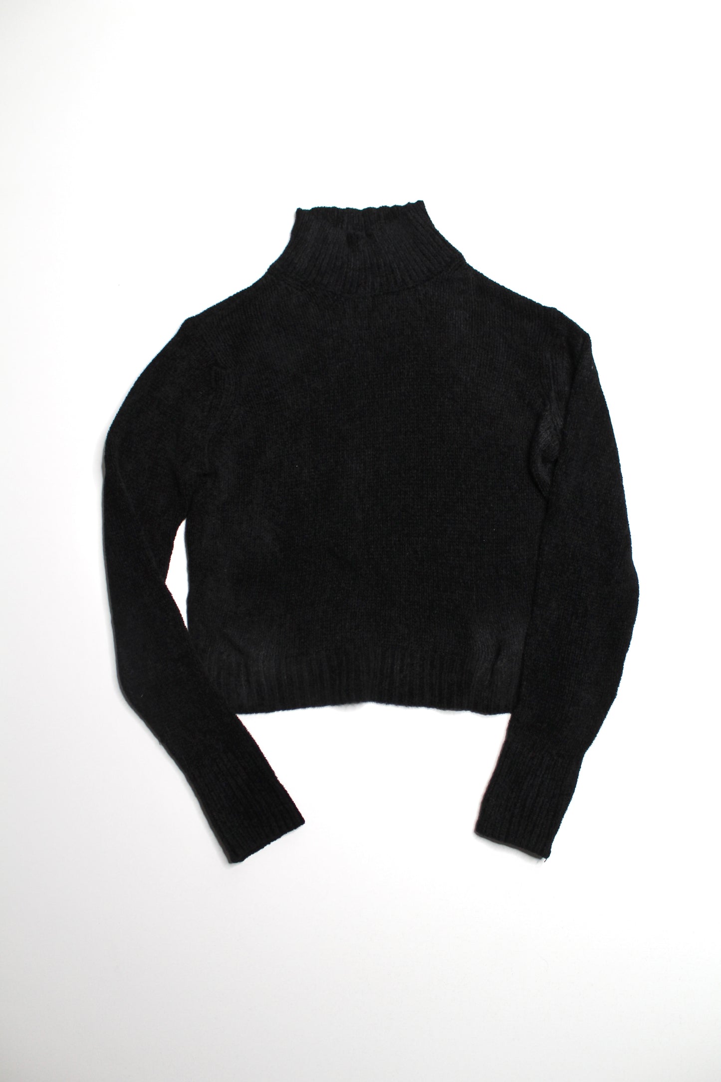 Aritzia Wilfred black chenille mock neck knit sweater, size medium