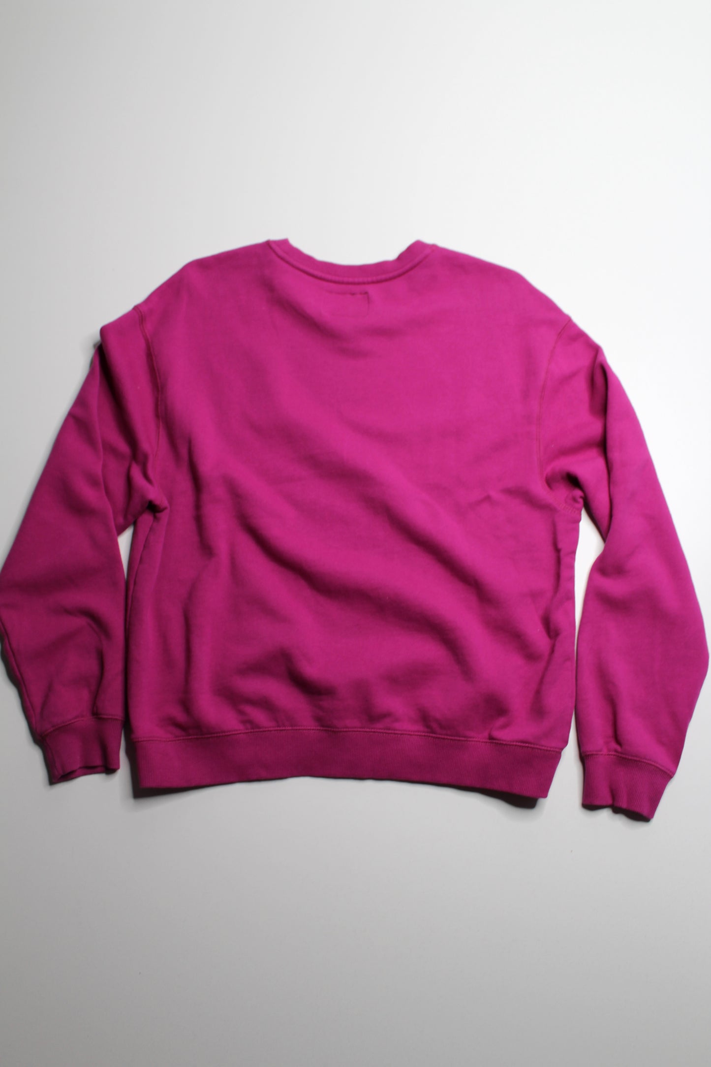 Roots fuchsia ‘cooper’ crewneck sweatshirt, size small (relaxed fit)