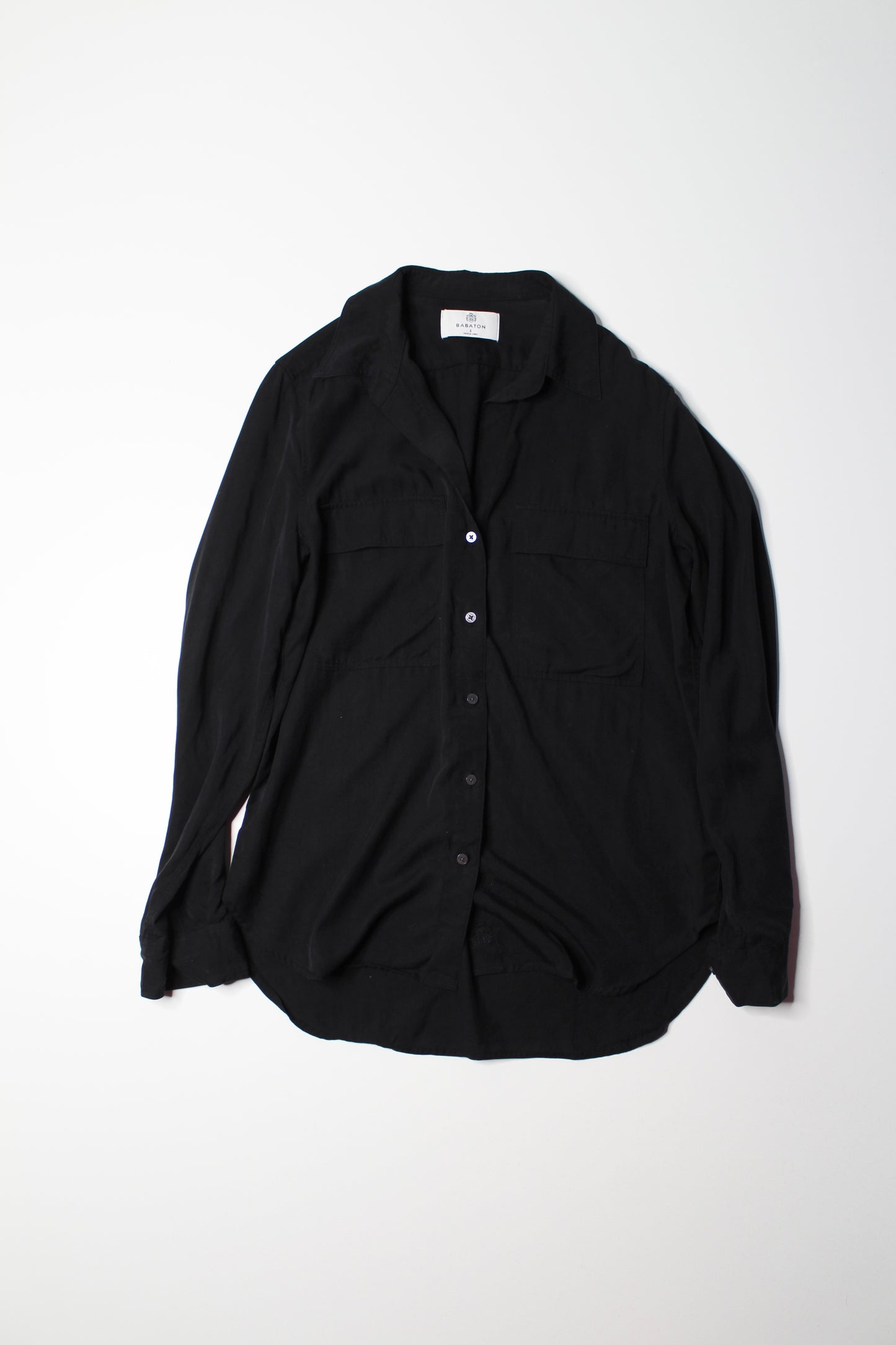 Aritzia Babaton black button up ‘utilty’ long sleeve, size small (loose fit)