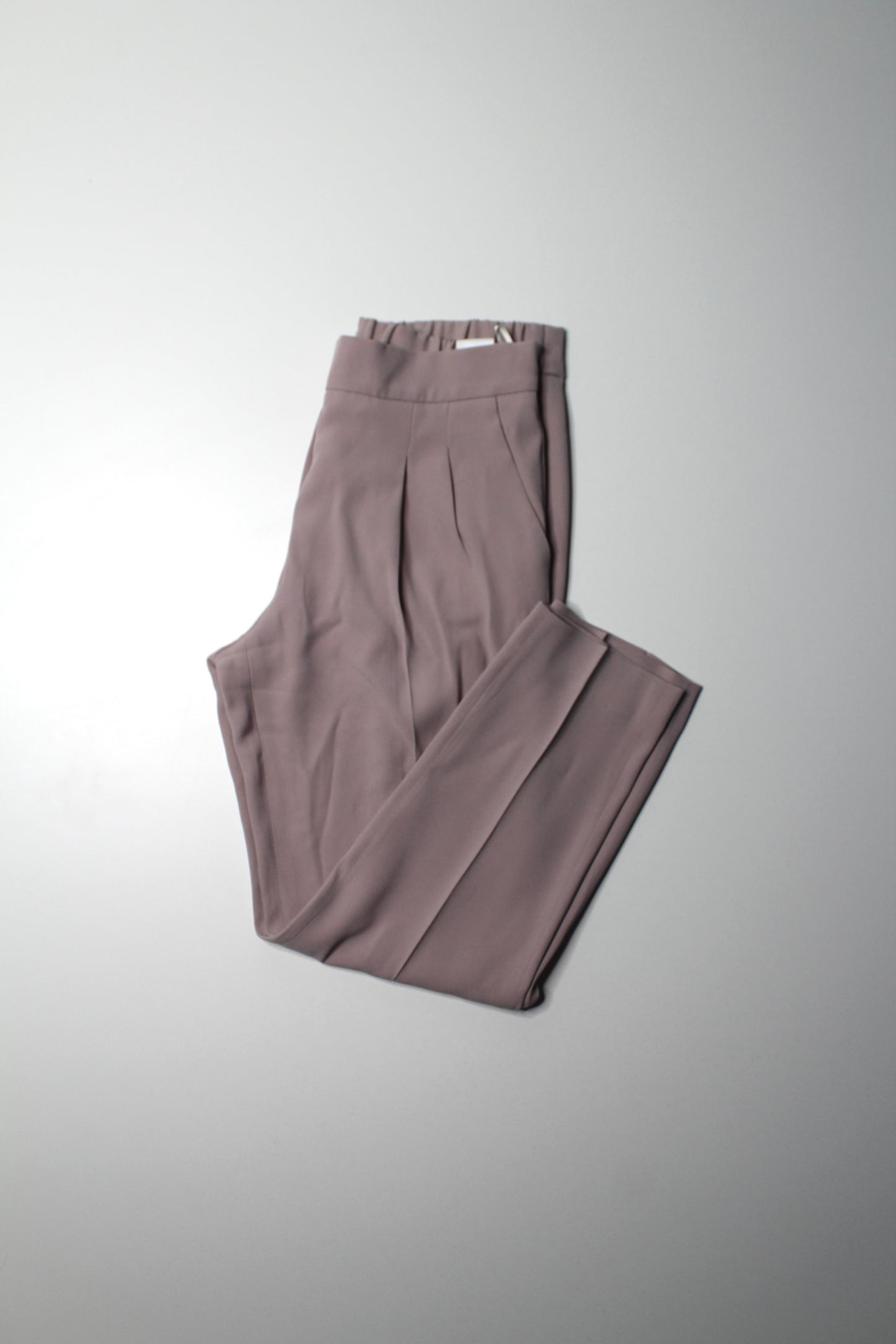 Aritzia dusty pink babaton ‘cohen’ pant, size 0