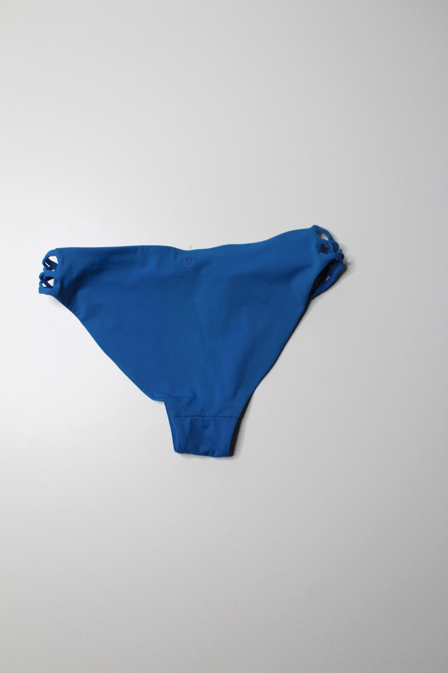 Lululemon blue ‘shoreline’ bikini bottom, size 6