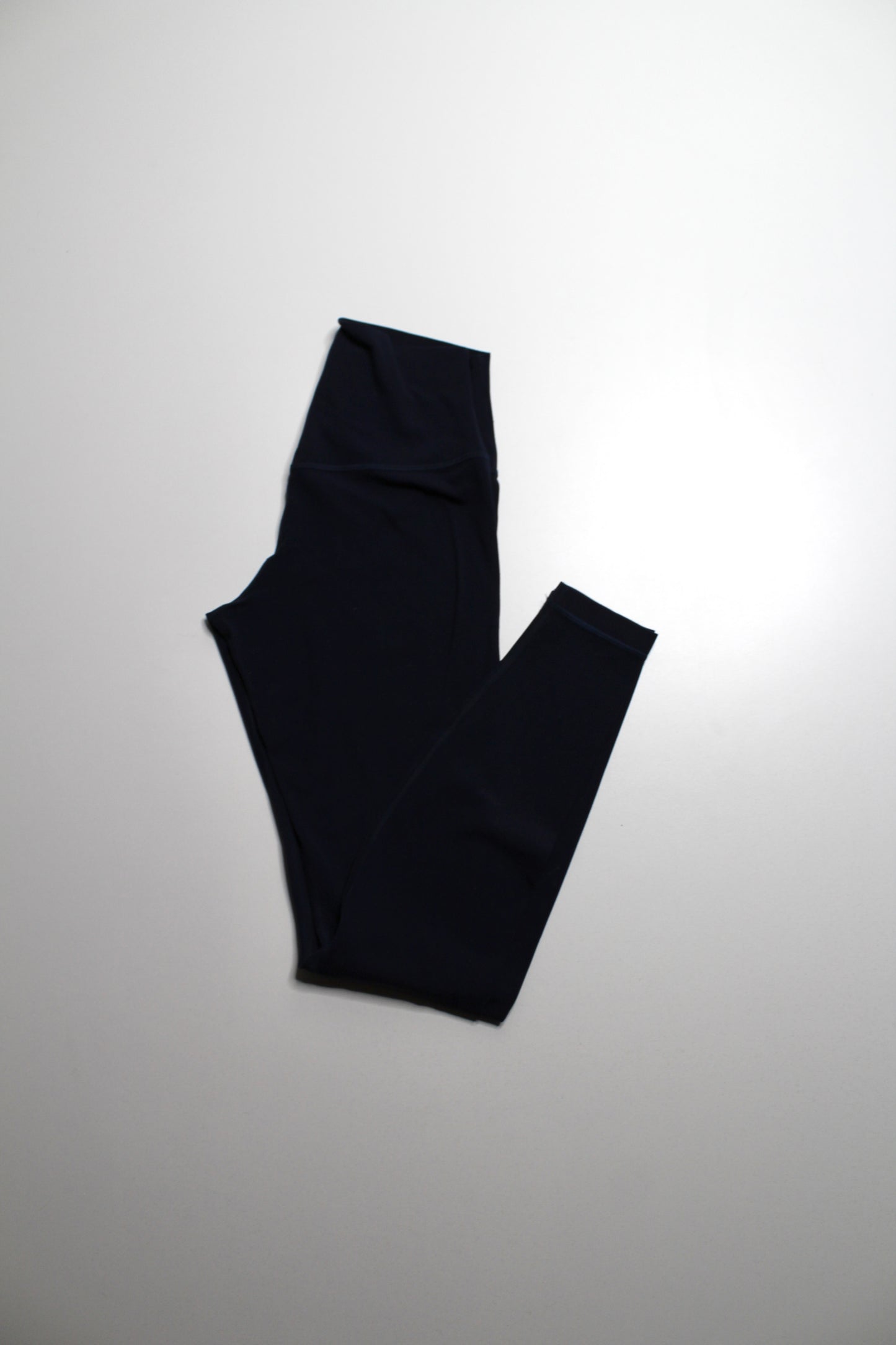 Lululemon true navy ‘align’ leggings, size 6 (28”)