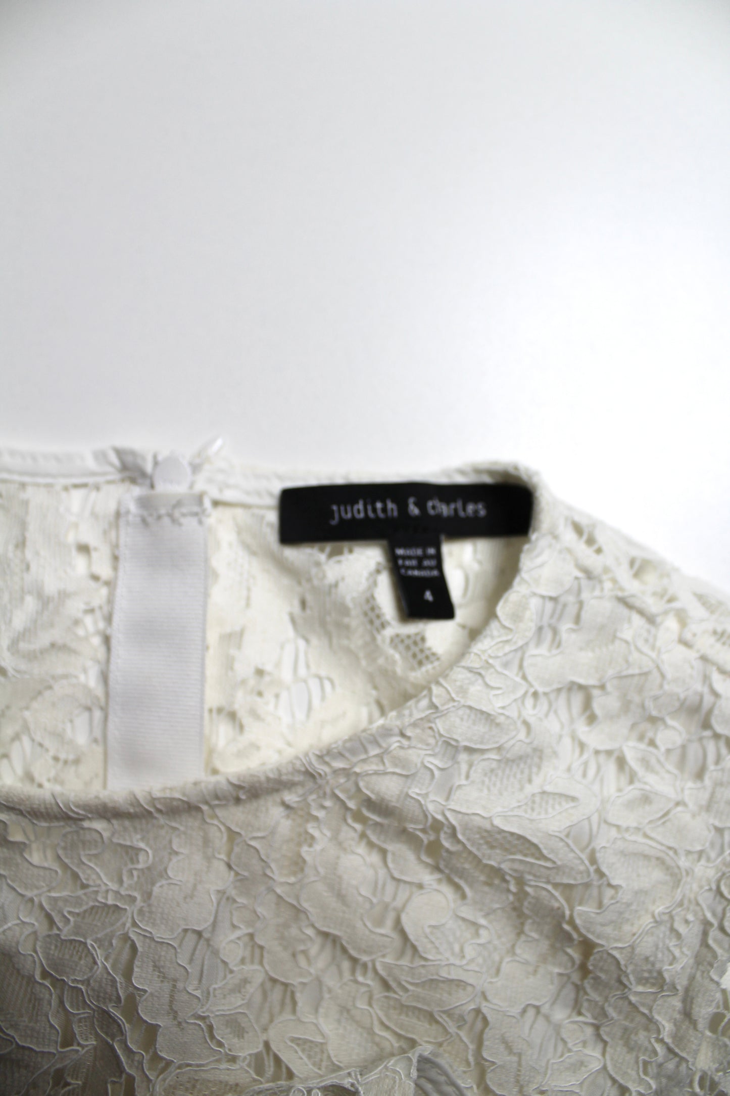 Judith & Charles ivory lace sleeveless blouse, size 4