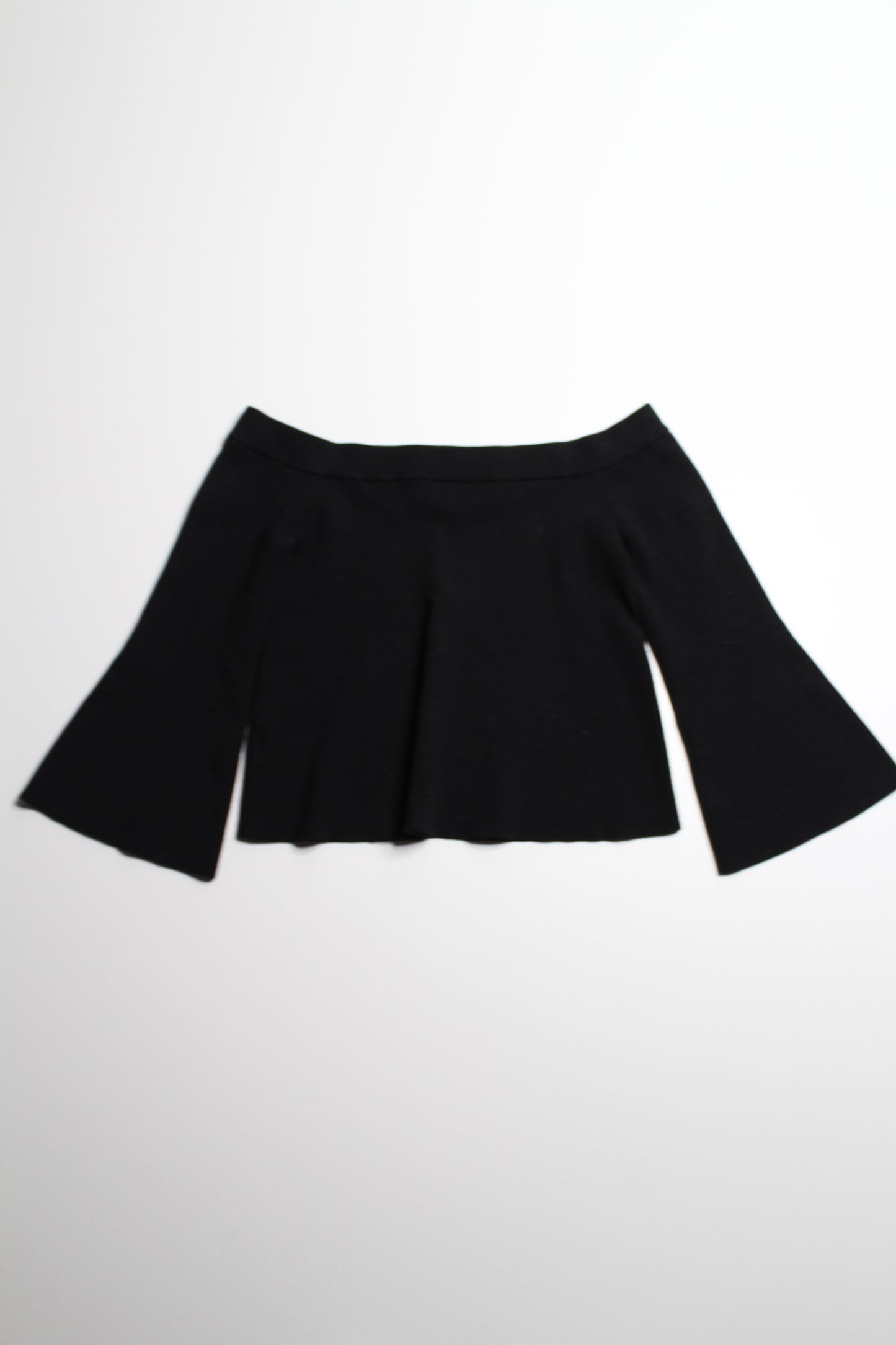 Aritzia Wilfred black ribbed bell sleeve sweater, size large