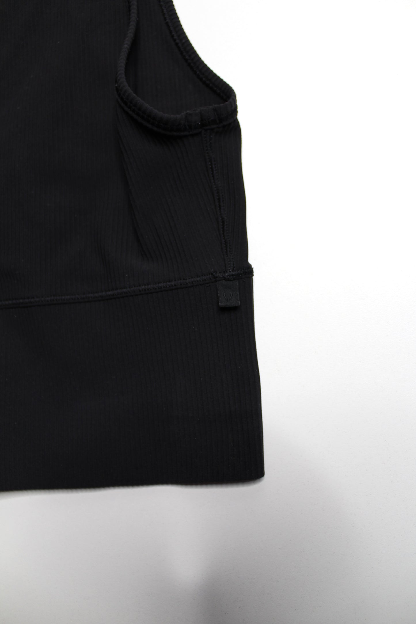 Lululemon black reversible ‘power pivot’ tank, Size 4 *ribbed
