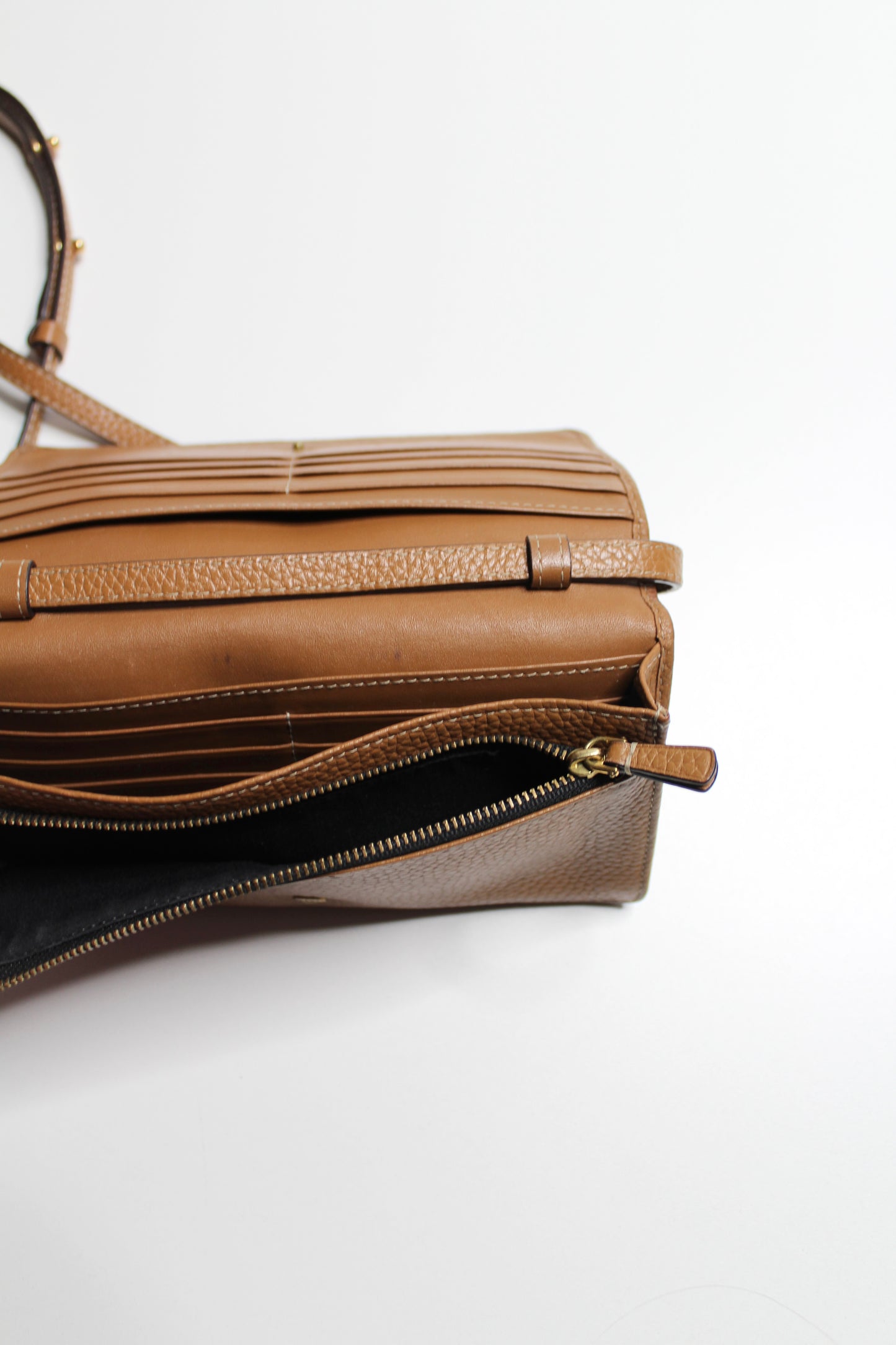 Marc Jacobs maple tan ‘Gotham’ pebbled leather wallet crossbody