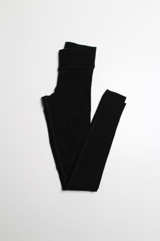 Lululemon black hiking merino wool blend base layer seamless tights, size 2 (28”)