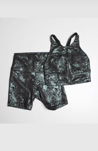 Lululemon green foil wunder train high rise short + bra SET, size 4 (price reduced: was $70)