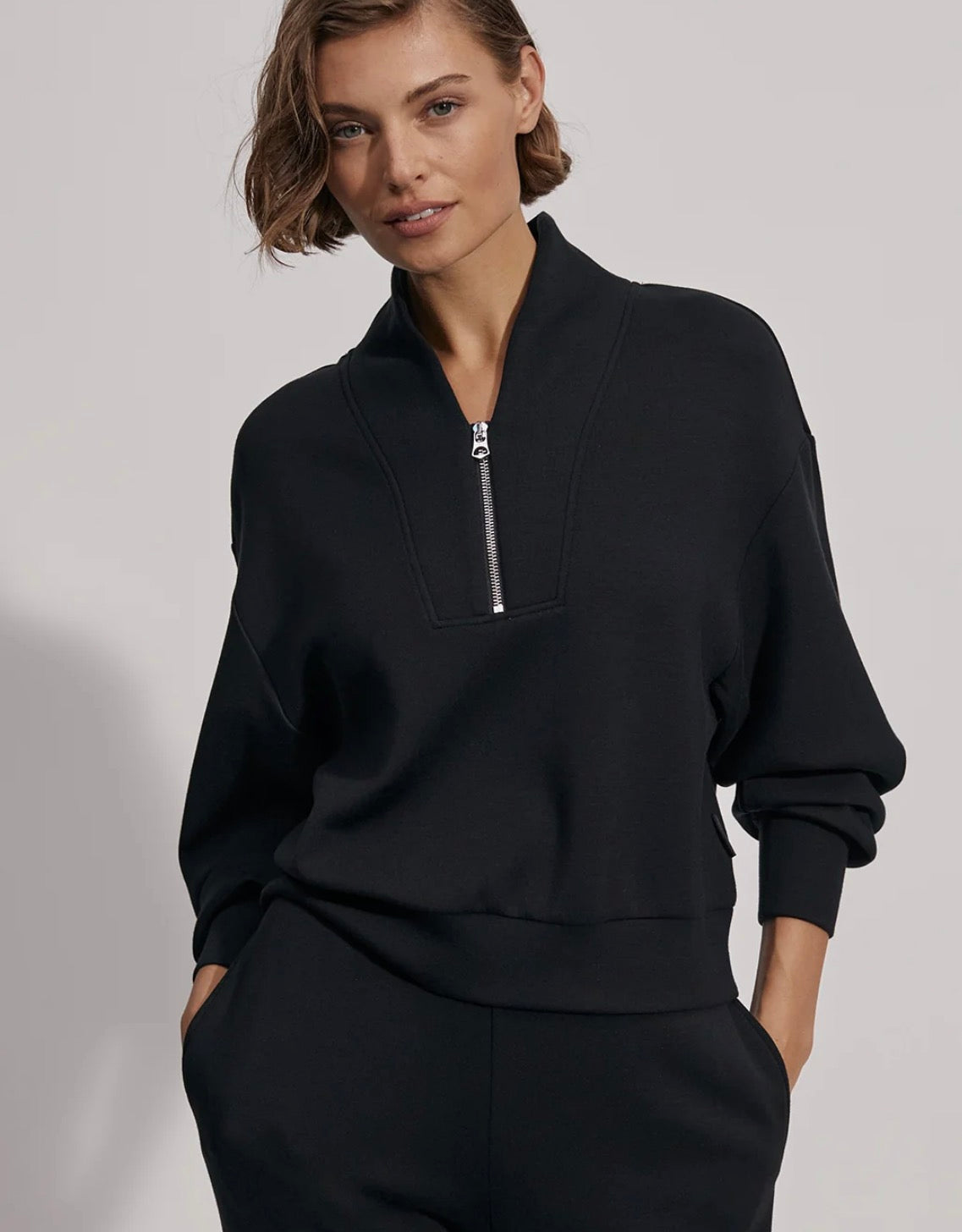 Varley black 'Davidson' 1/4 zip double soft sweater, size small *matching jogger available