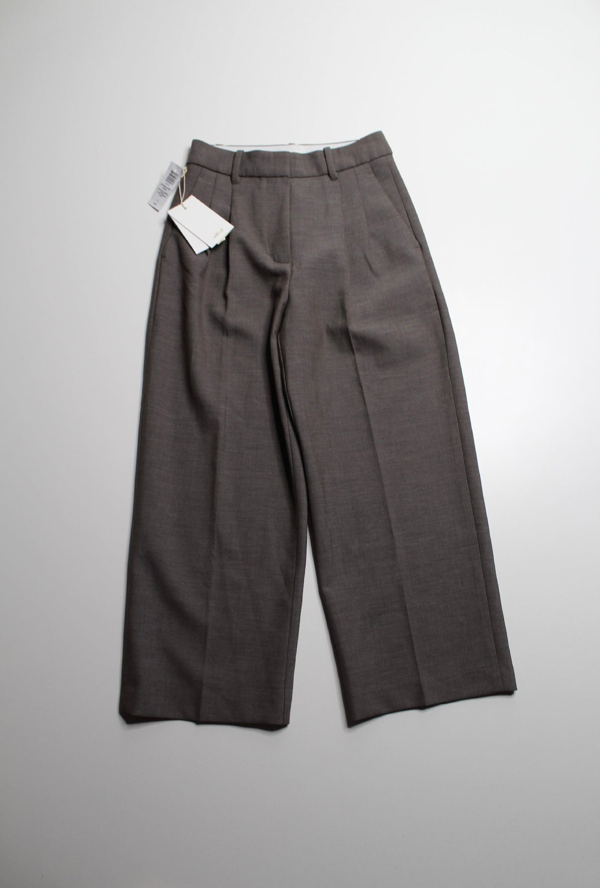 Aritzia Wilfred heathered turner taupe 'effortless' cropped pant, size 2 *new with tags