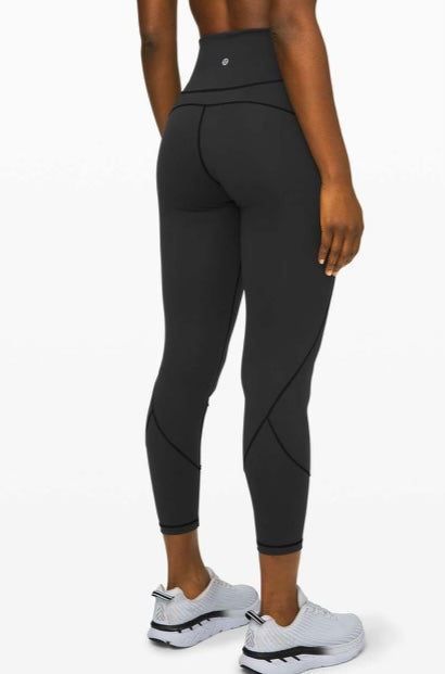 Lululemon black in movement tight, size 6 (25") *everlux (price reduced: was $58)