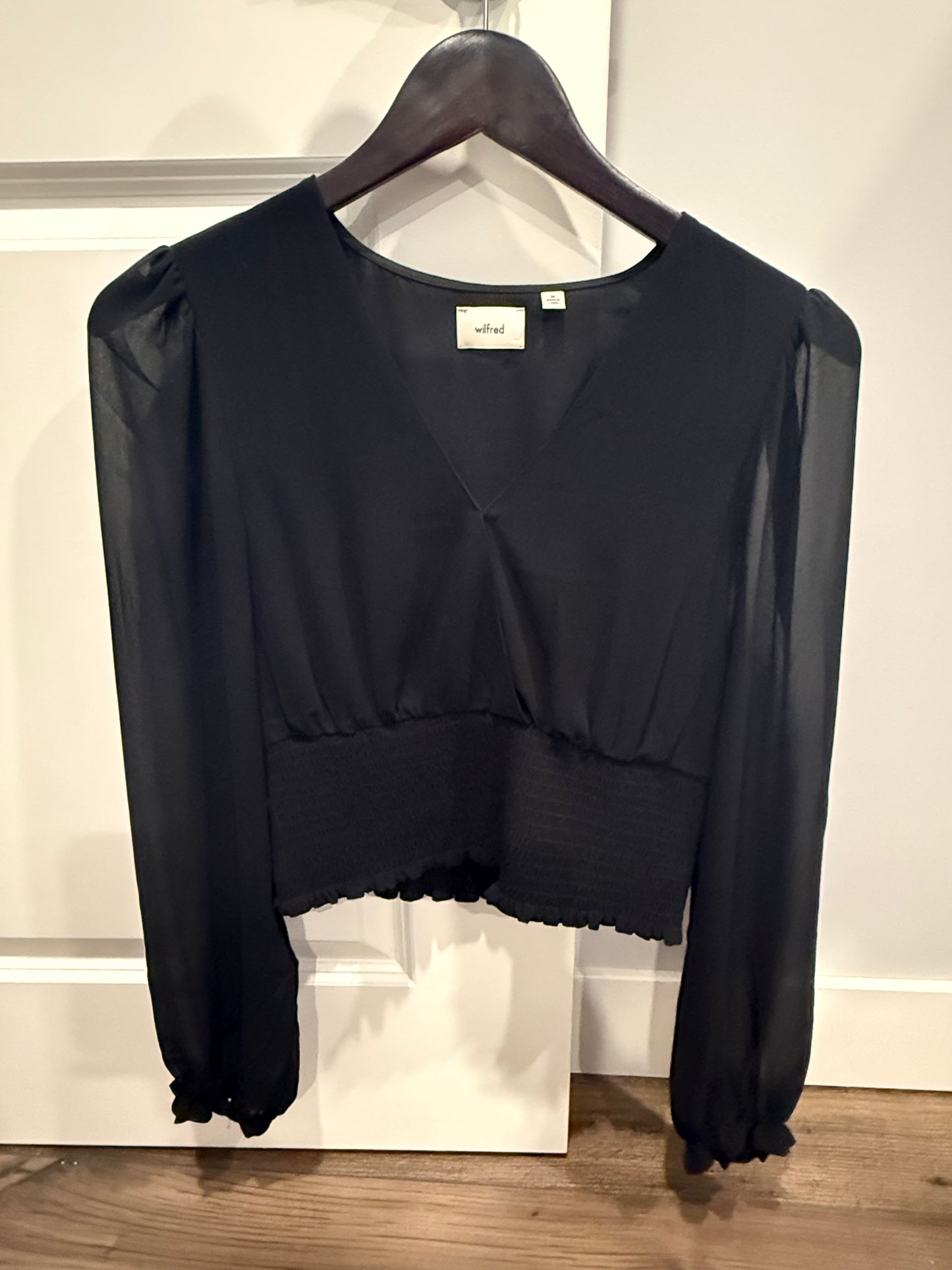 Aritzia Wilfred black ‘wistful’ blouse, size medium