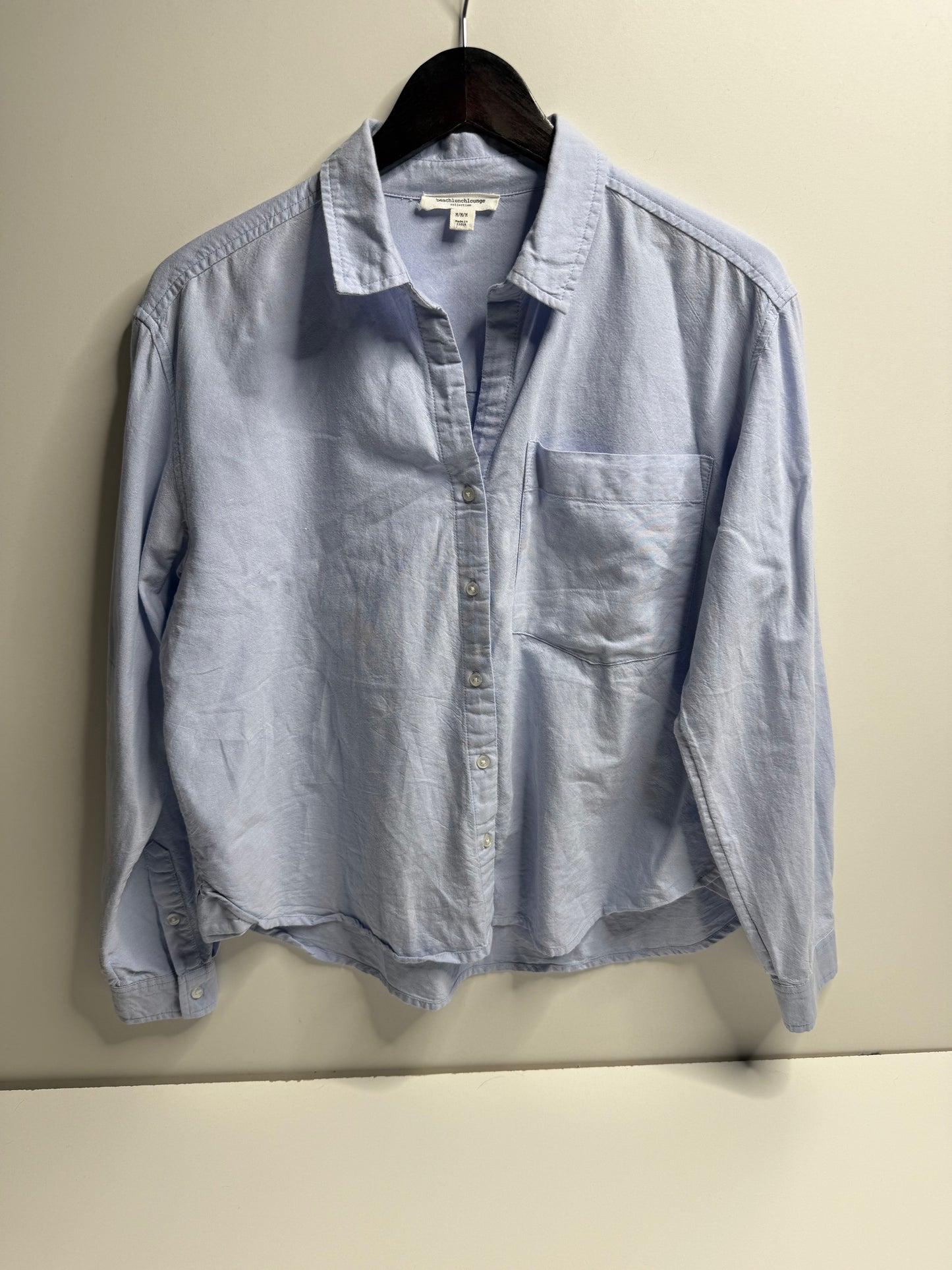 Beach Lunch Lounge blue button down cotton shirt, size medium